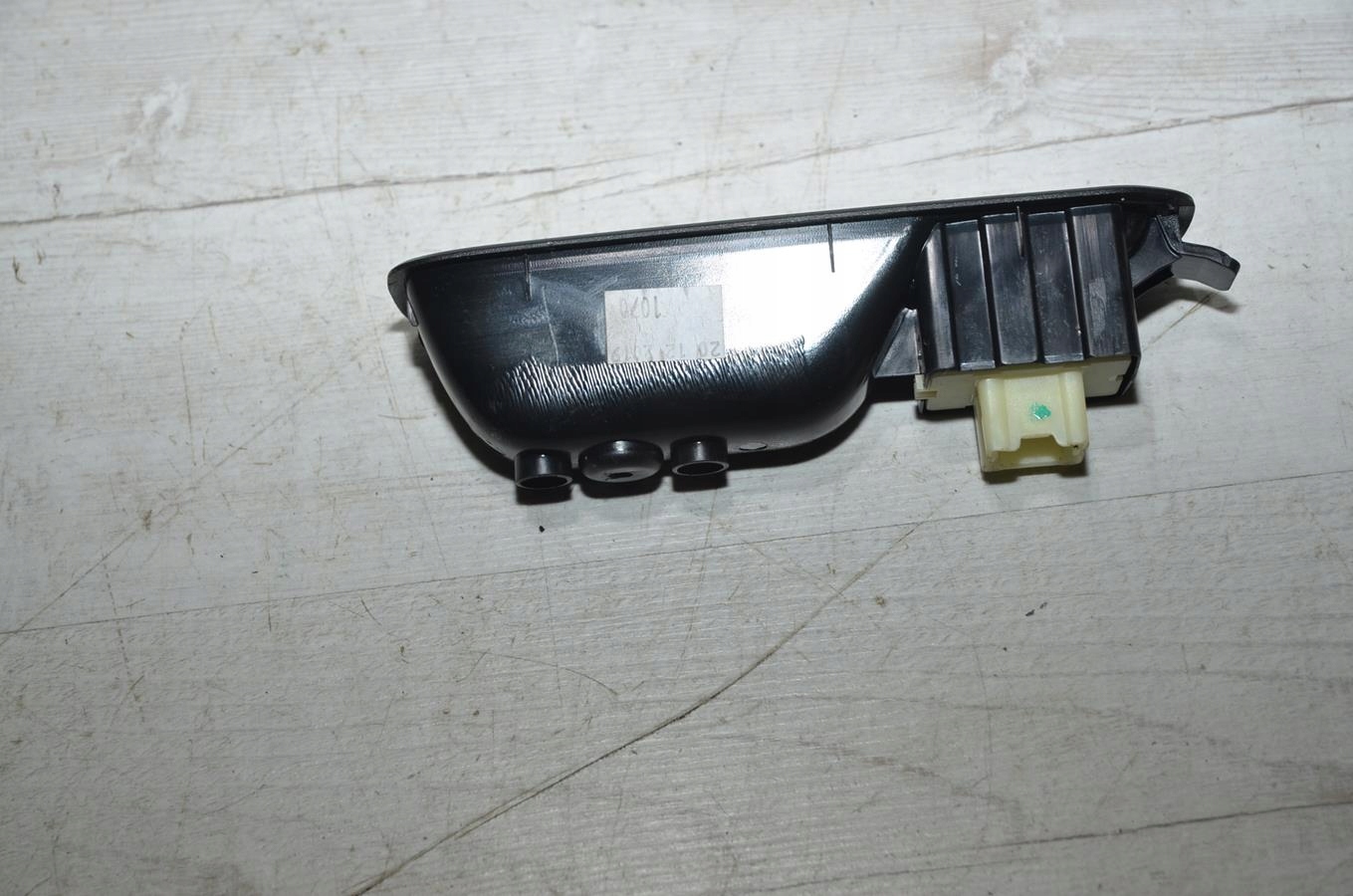 switch windows rear part Dacia Duster II 20r