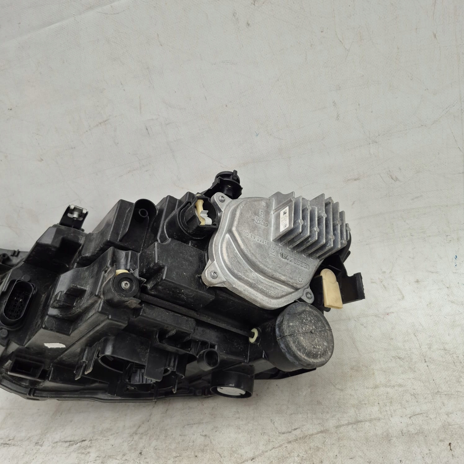 VW T-CROSS 2GM 18- light right front front FULL LED 2GM941036B