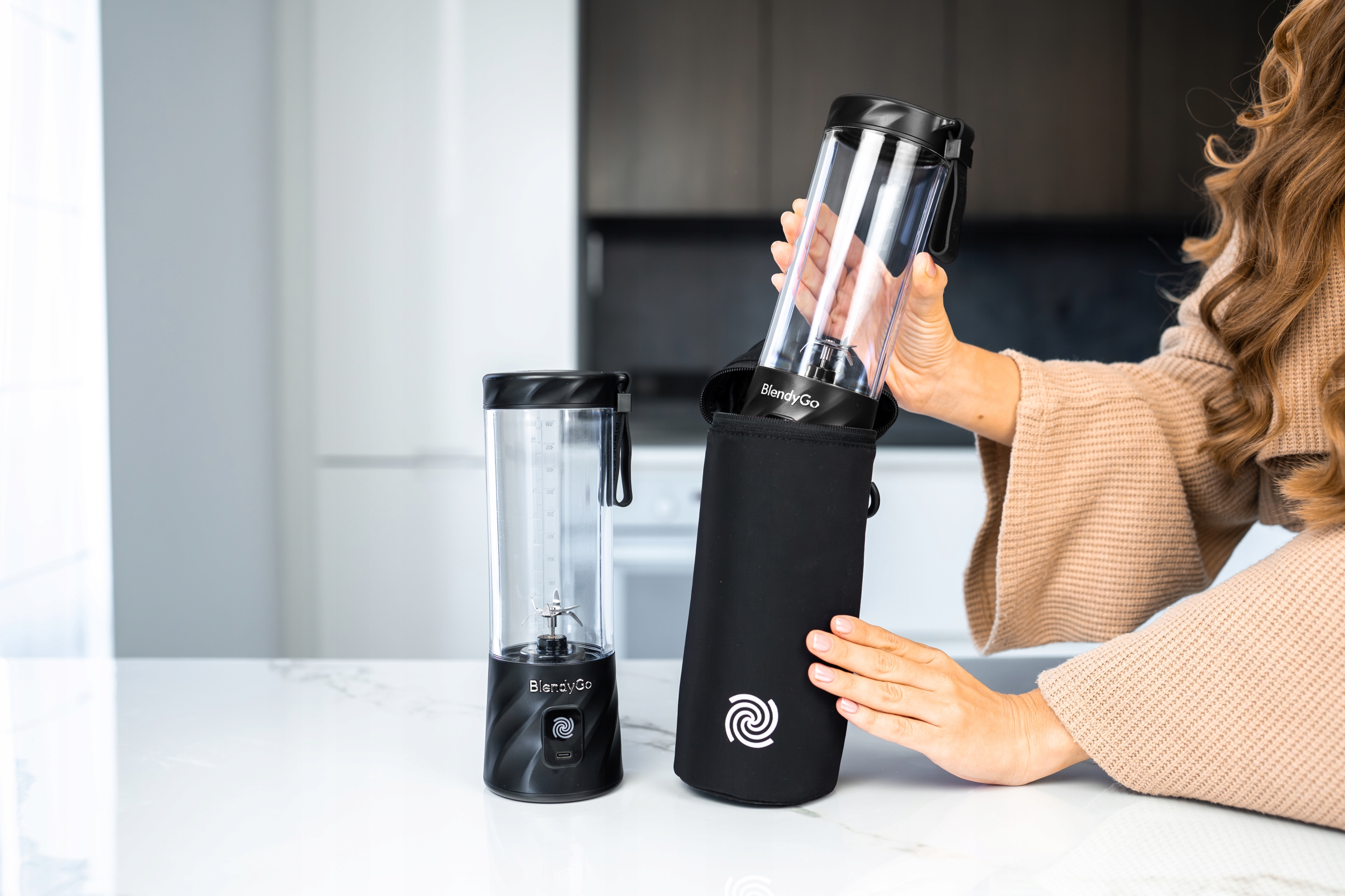 BLENDYGO 3 Przenośny Blender Smoothie USB 550ml BPA Free Czarny — miniatura 11