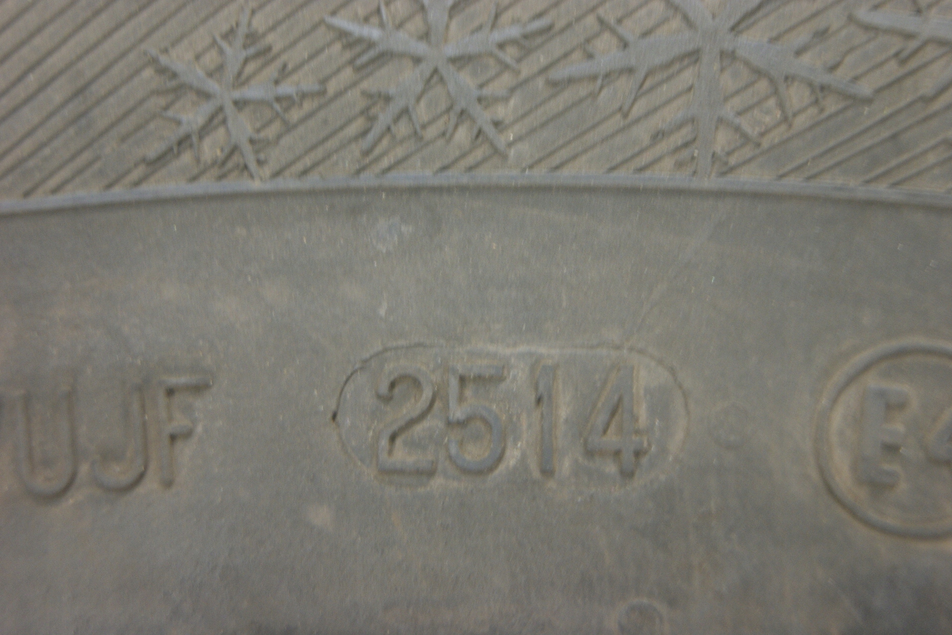 4x 235/55R17 opony zimowe Barum Polaris 5 4x4 (68173) Marka Barum