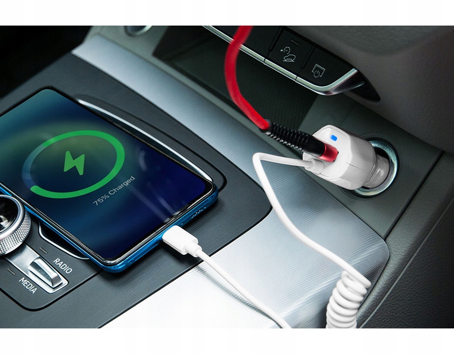 ŁADOWARKA SAMOCHODOWA – USB + IPHONE LIGHTNING Kod producenta ŁAD000253