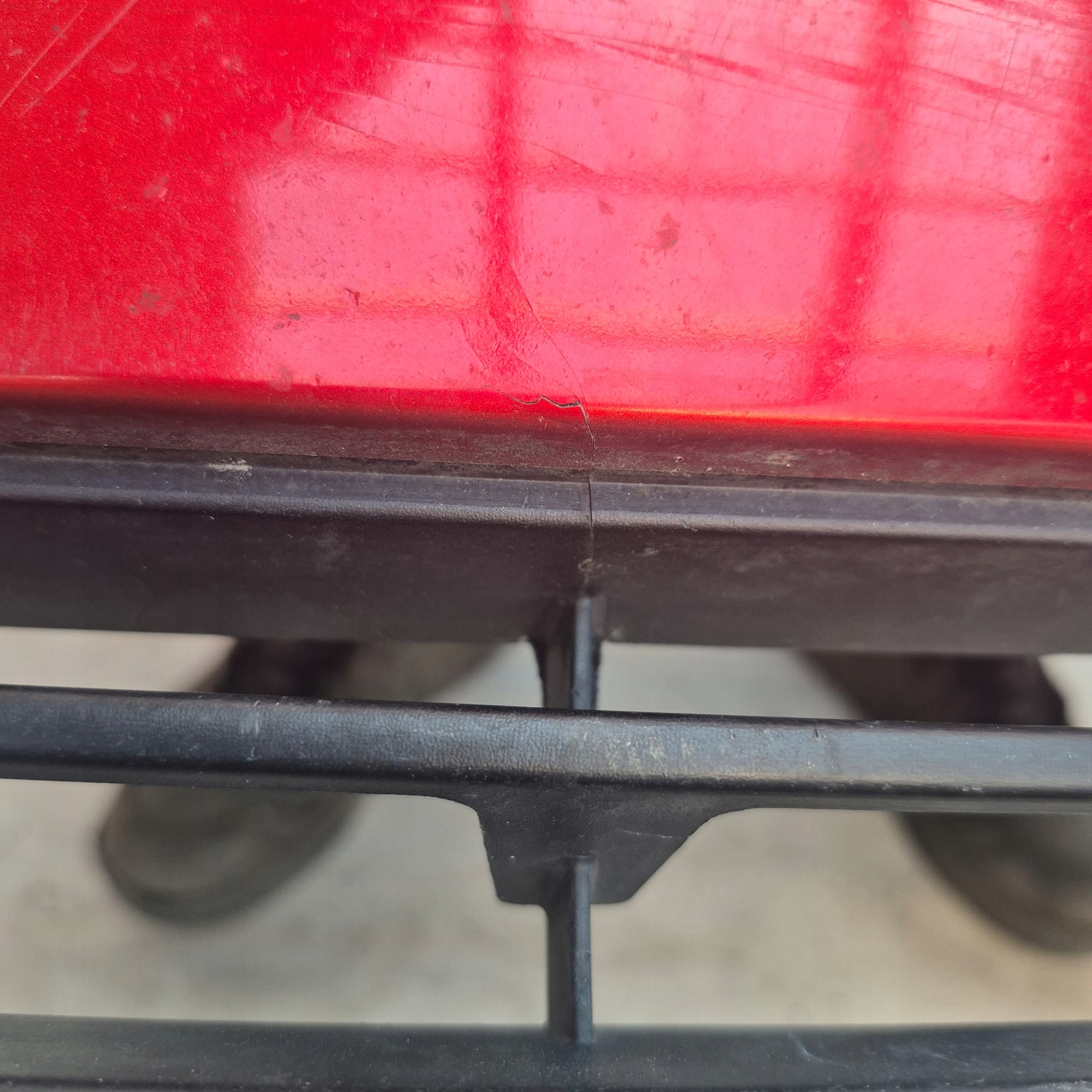 RENAULT KADJAR 15-18 bumper front front PDC SPR
