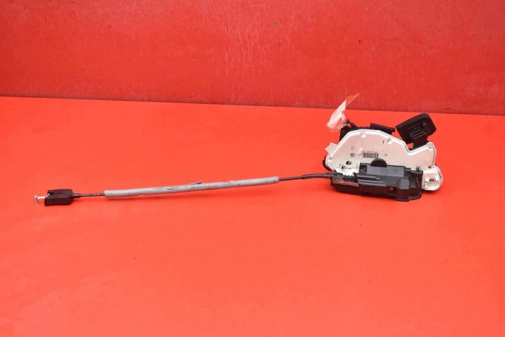 lock door left front front EU 5E1837015A SKODA OCTAVIA 3 III 13-17