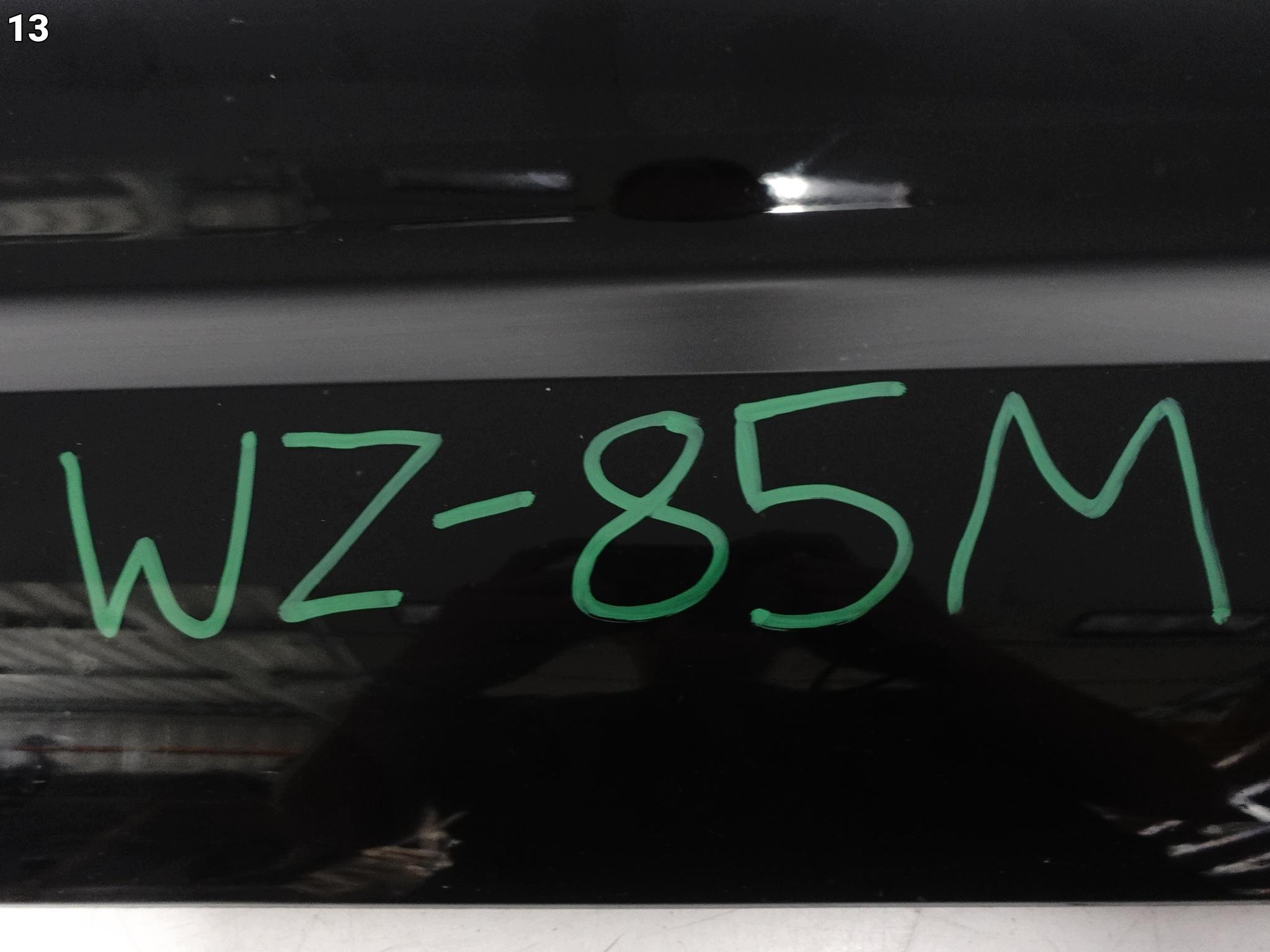 LAND ROVER DEFENDER II 2 L663 110 20- moulding door front right X-DYNAMIC