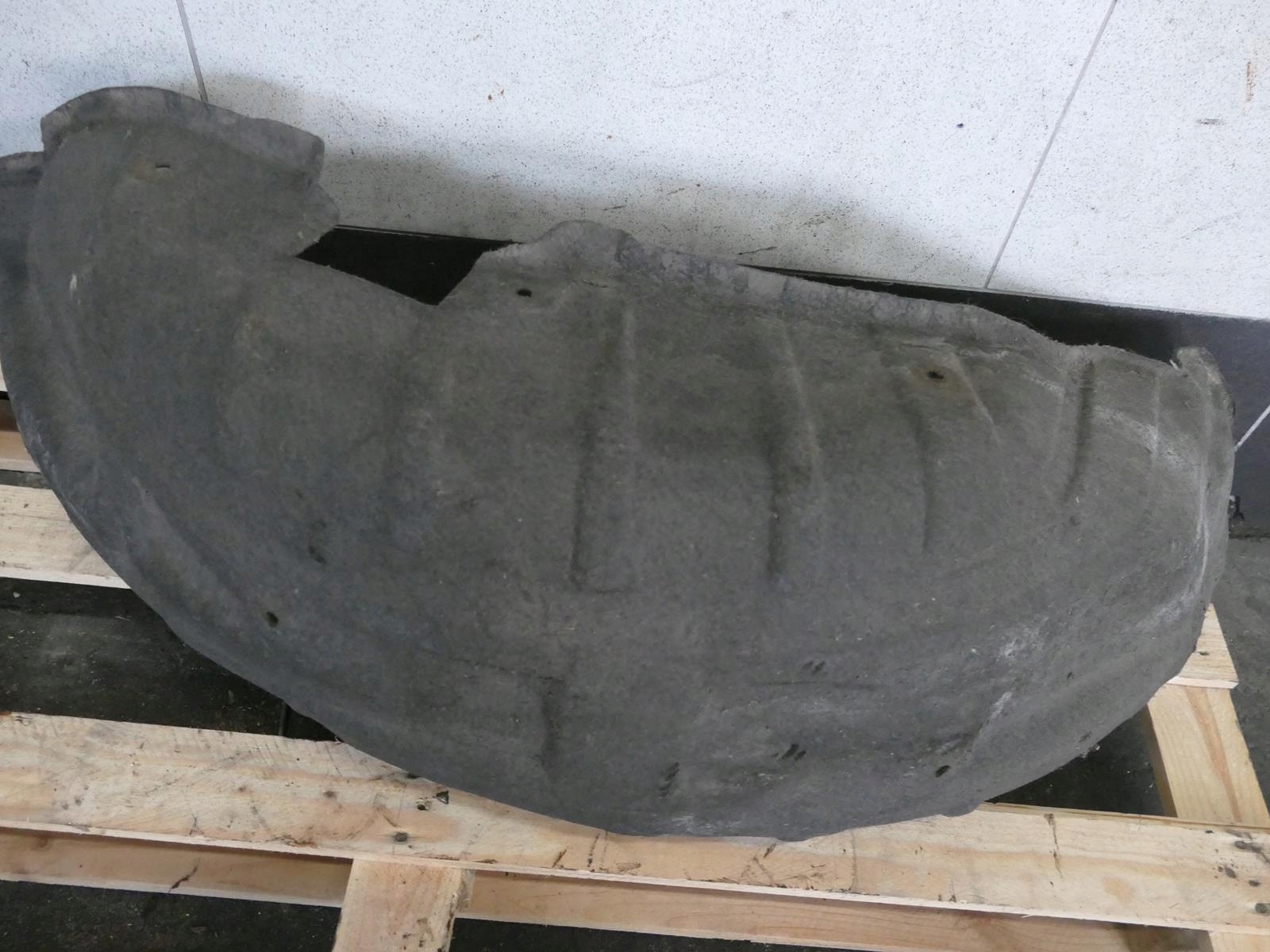 MITSUBISHI OUTLANDER II mudguard right rear part right rear.