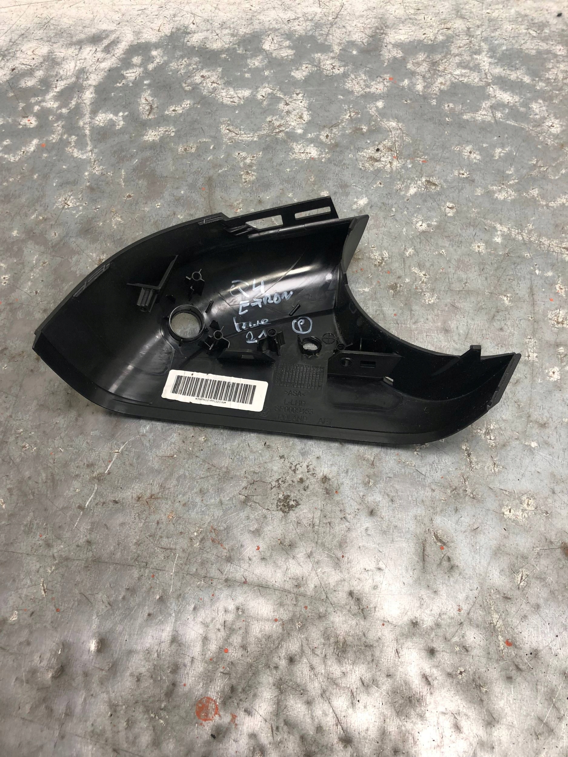 cover mirrors left AUDI Q4 E-TRON SP0009453