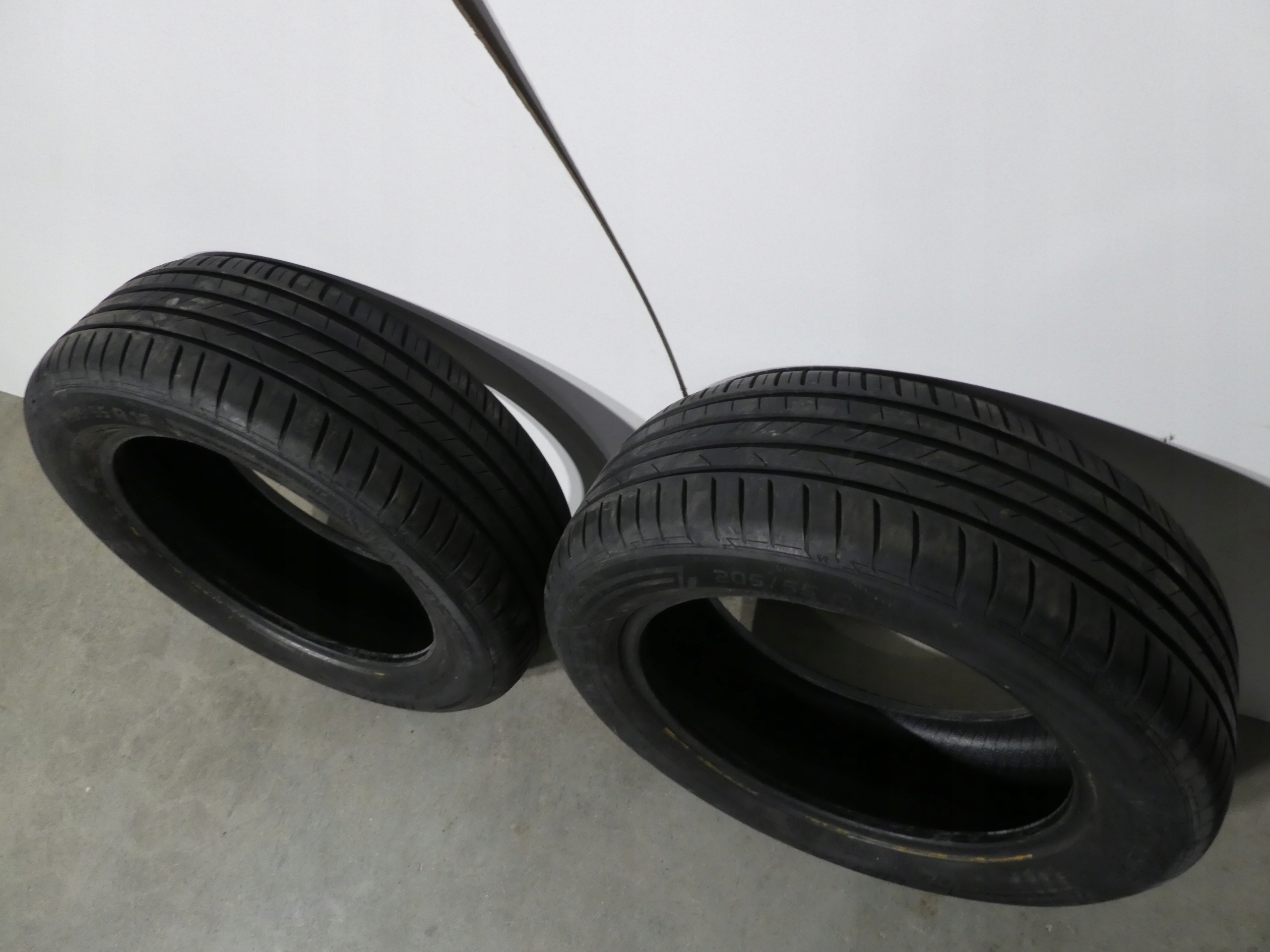 2X tyre Vredestein 205/55/16 2021R