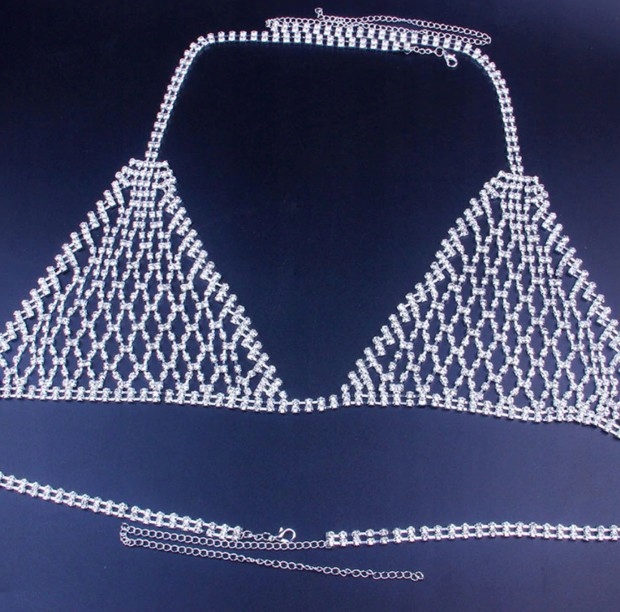 seksowna bielizna z łańcuszków stanik i majtki Zawartość kompletu Stringi Z biustonoszem