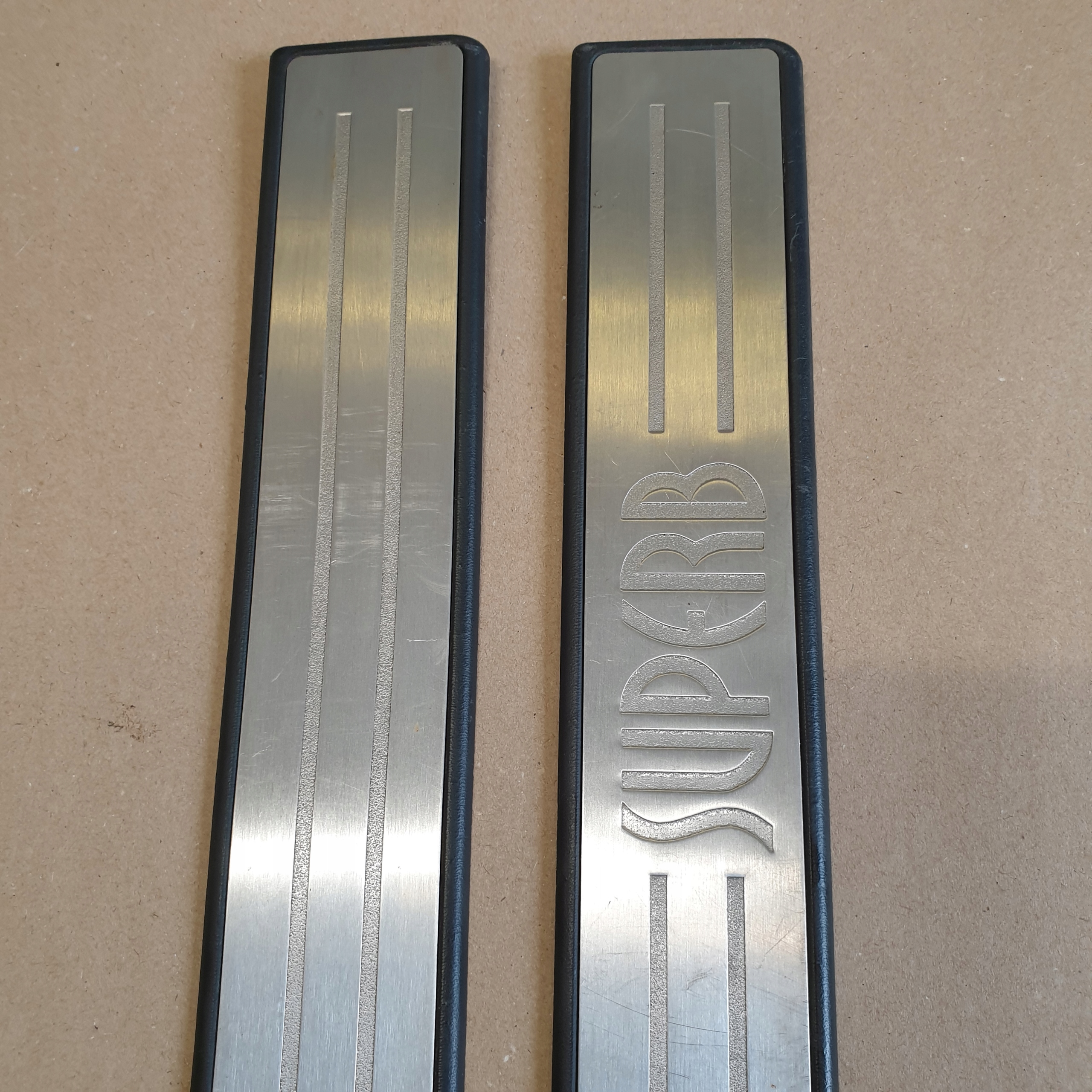 moulding threshold left right front SKODA SUPERB and OE