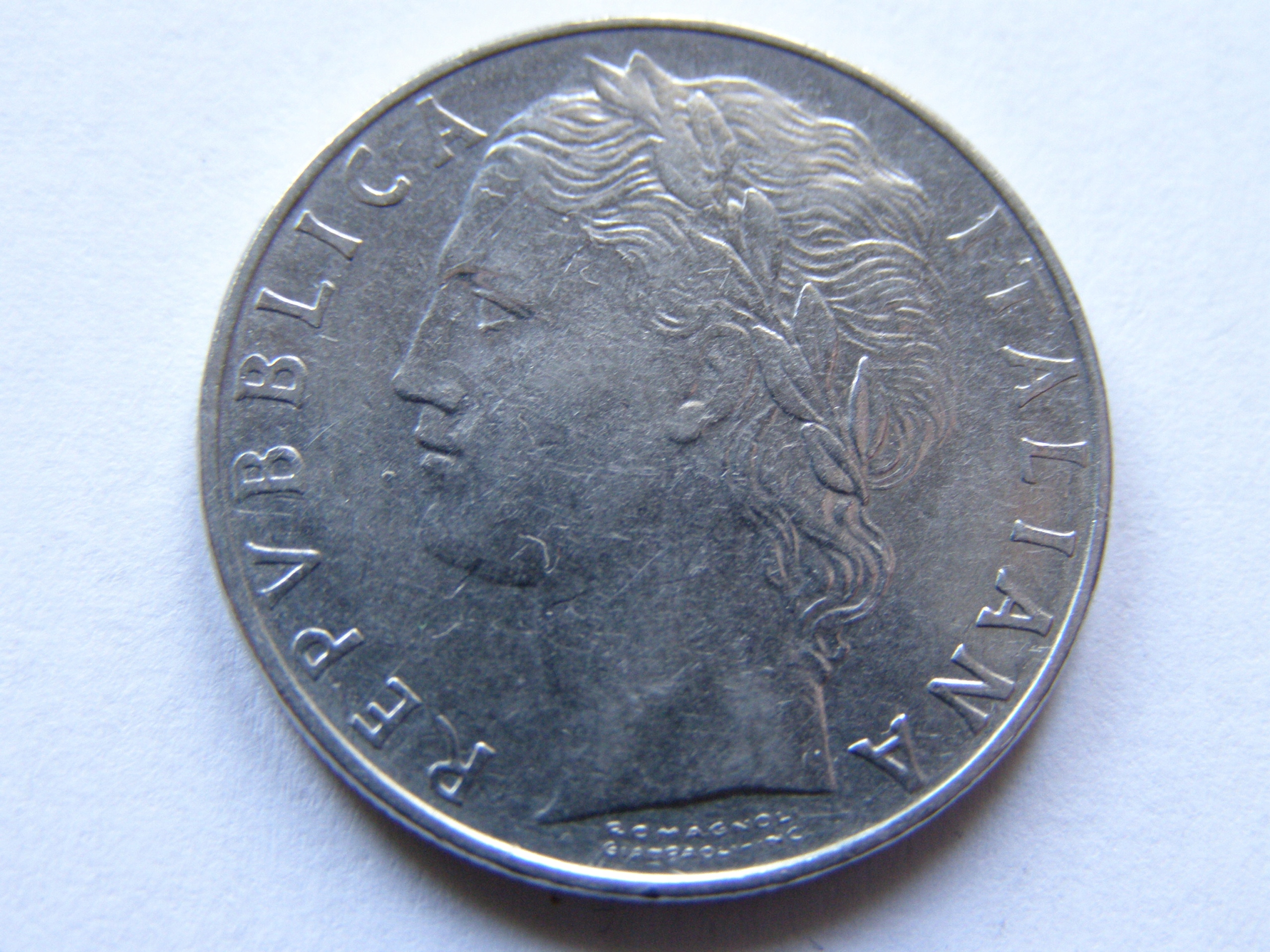 WŁOCHY ITALIA 100 LIRA 1975 ROK !!!!!!!!!!!!! 0331