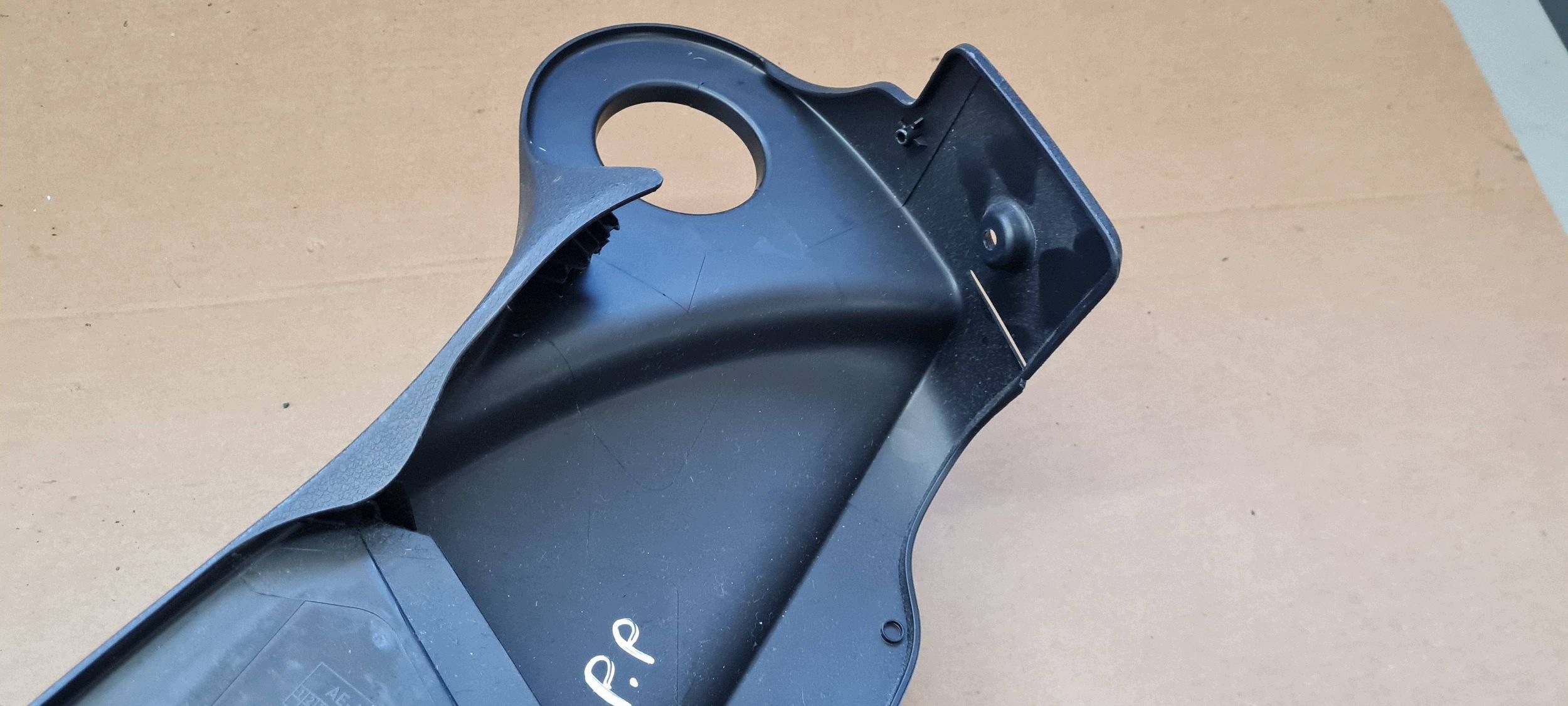 Q5 8R LIFT cover cap seat front right right front 8R0881314