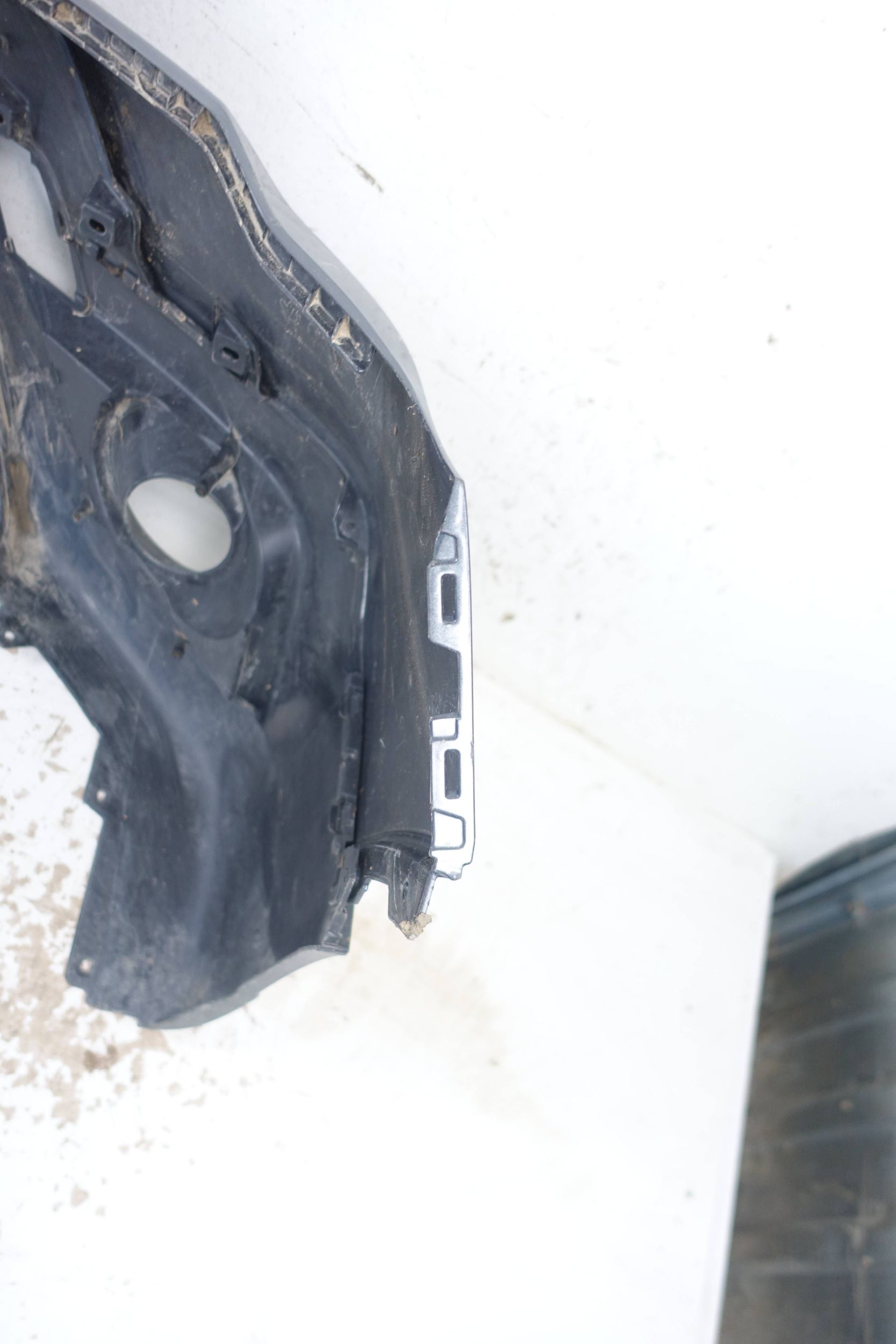 bumper front front SUZUKI SX4 SX-4 CROSS LIFT 16-21 7172164R0