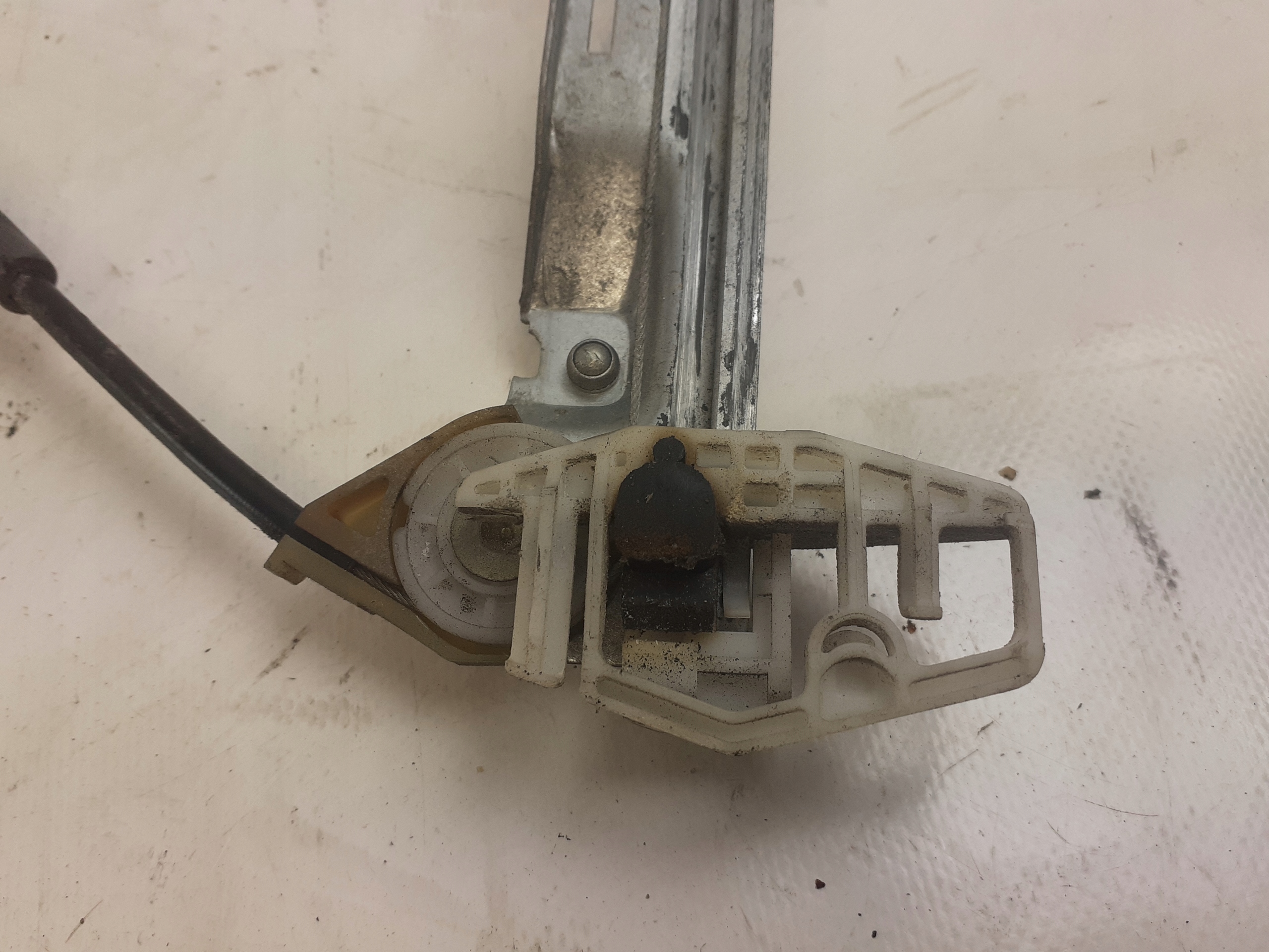 window regulator right front PEUGEOT 206