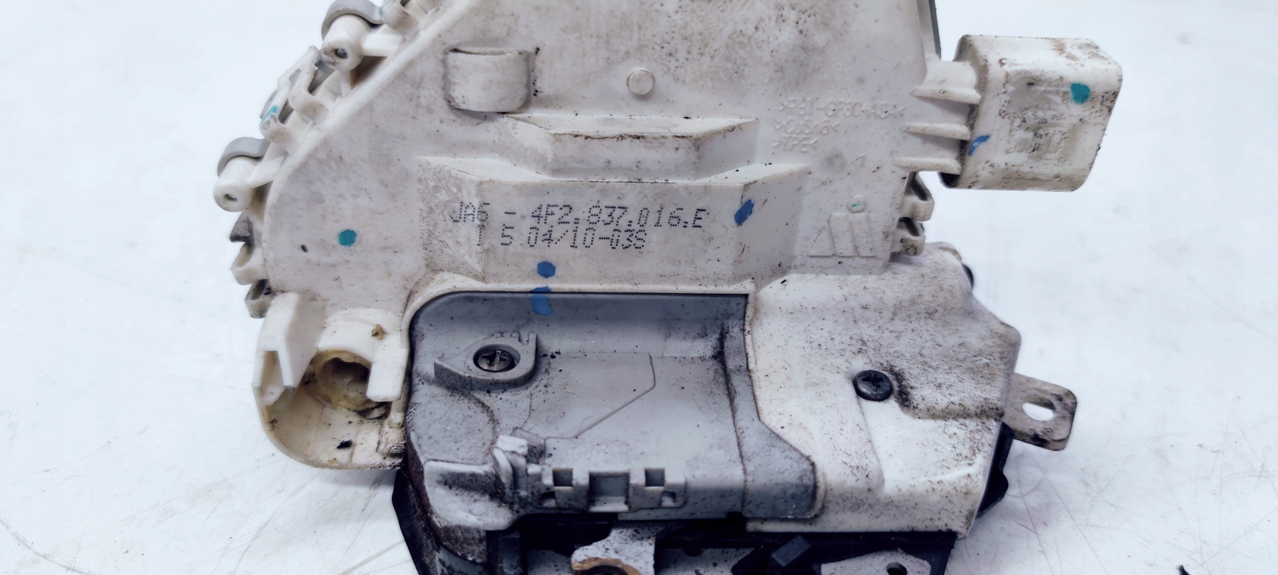 lock door right front AUDI A6 C6 4F2837016E 7PIN