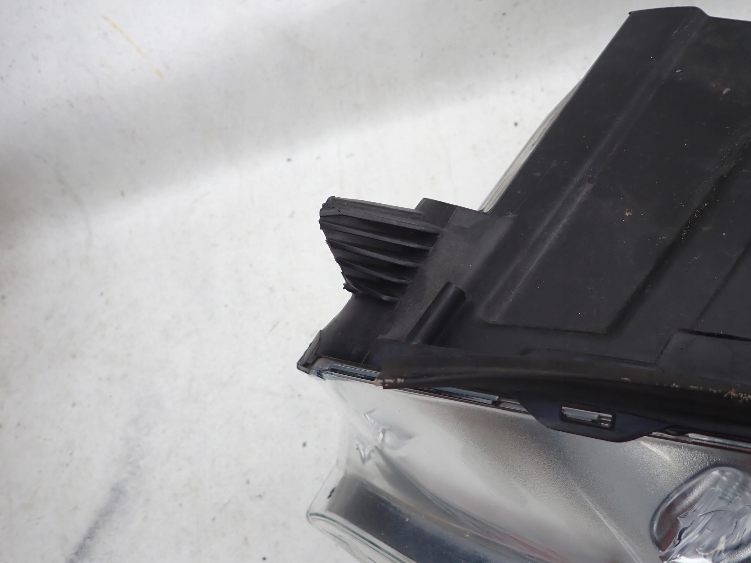 PEUGEOT EXPERT III 16- light left front XENON