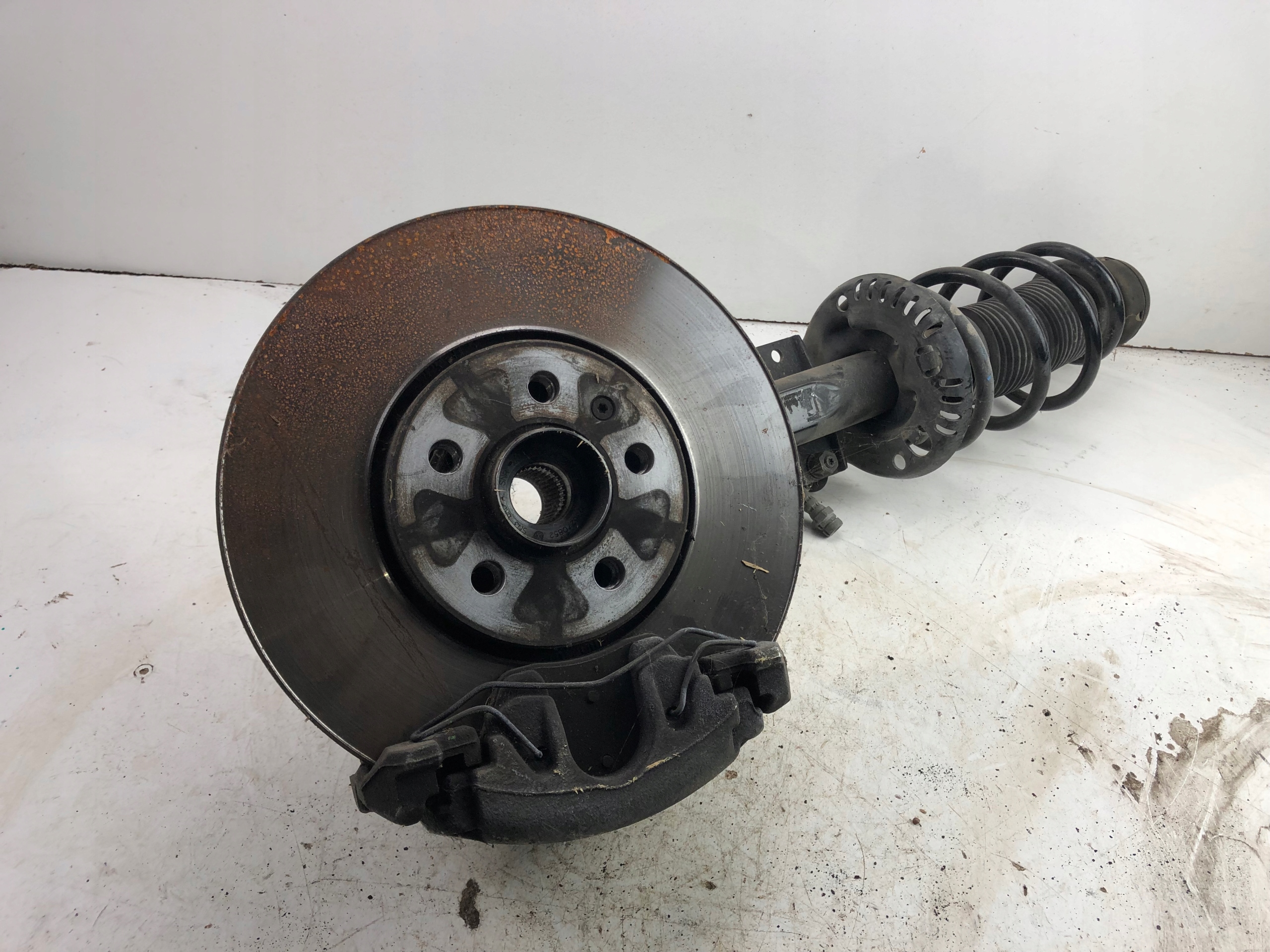 VW SEAT SKODA MCPHERSON КРОСОВЕР ПЕРЕДНІЙ ПРАВИЙ