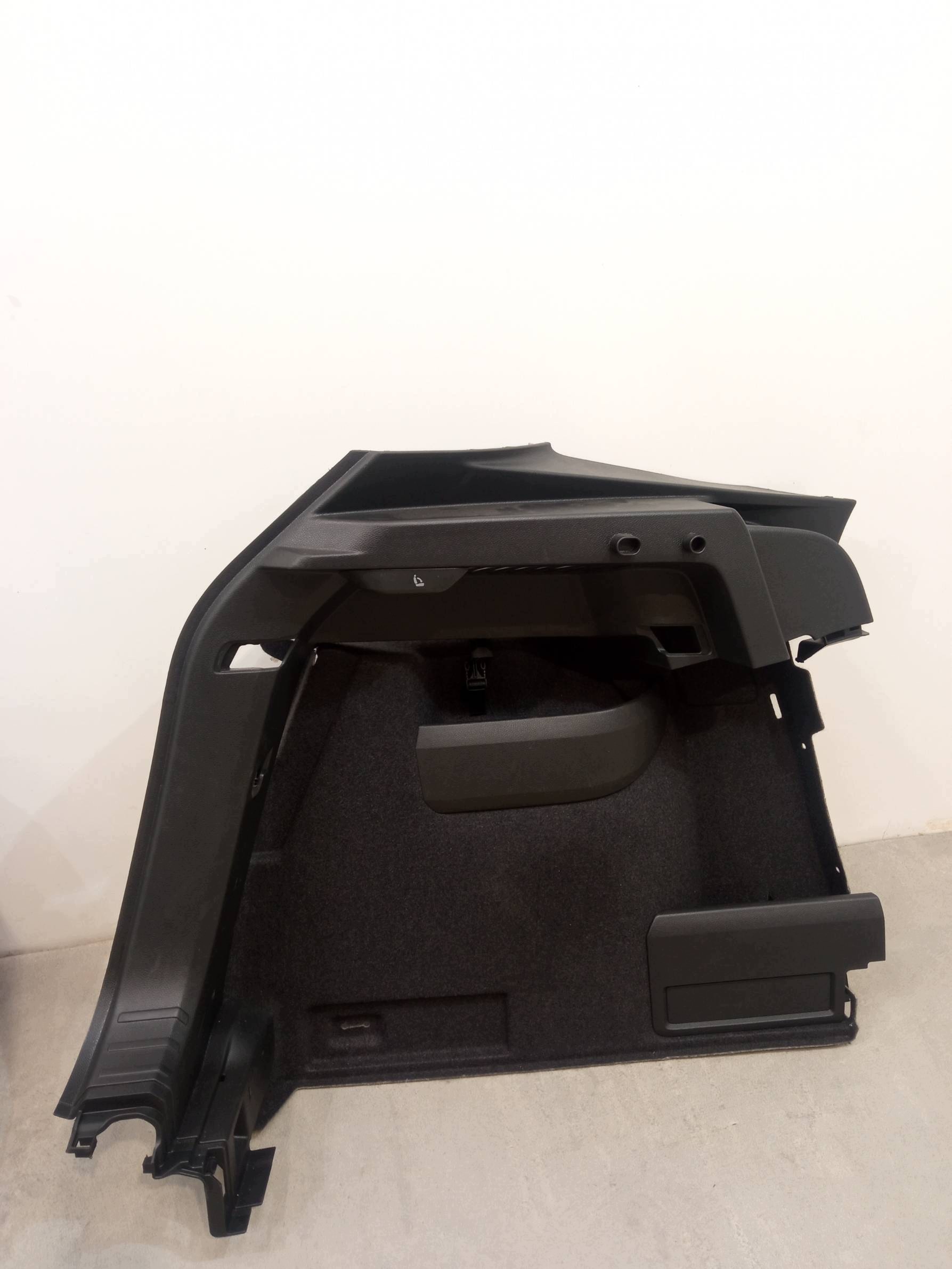 boot upholstery left right KPL 57A867428T Skoda Karoq and (2017-)