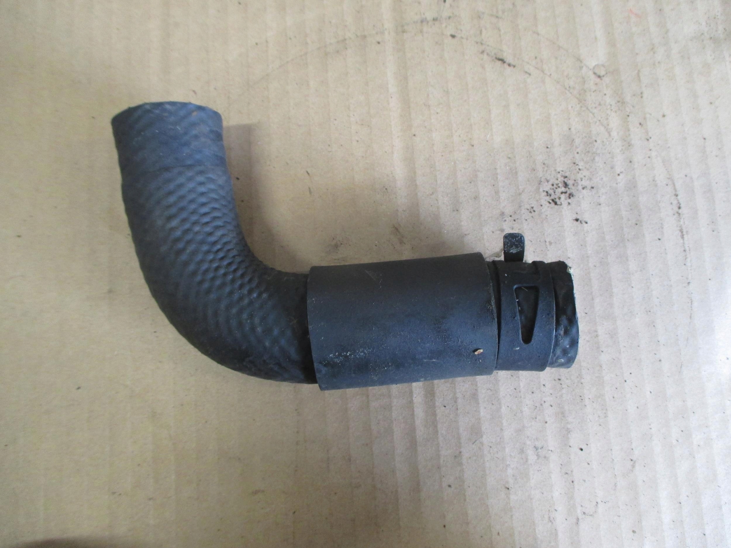 DAIHATSU FEROZA 1.6 89-98 WĄŻ WODY