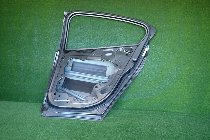FORD FOCUS MK4 IV HB 18- Tür rechts hinten heck