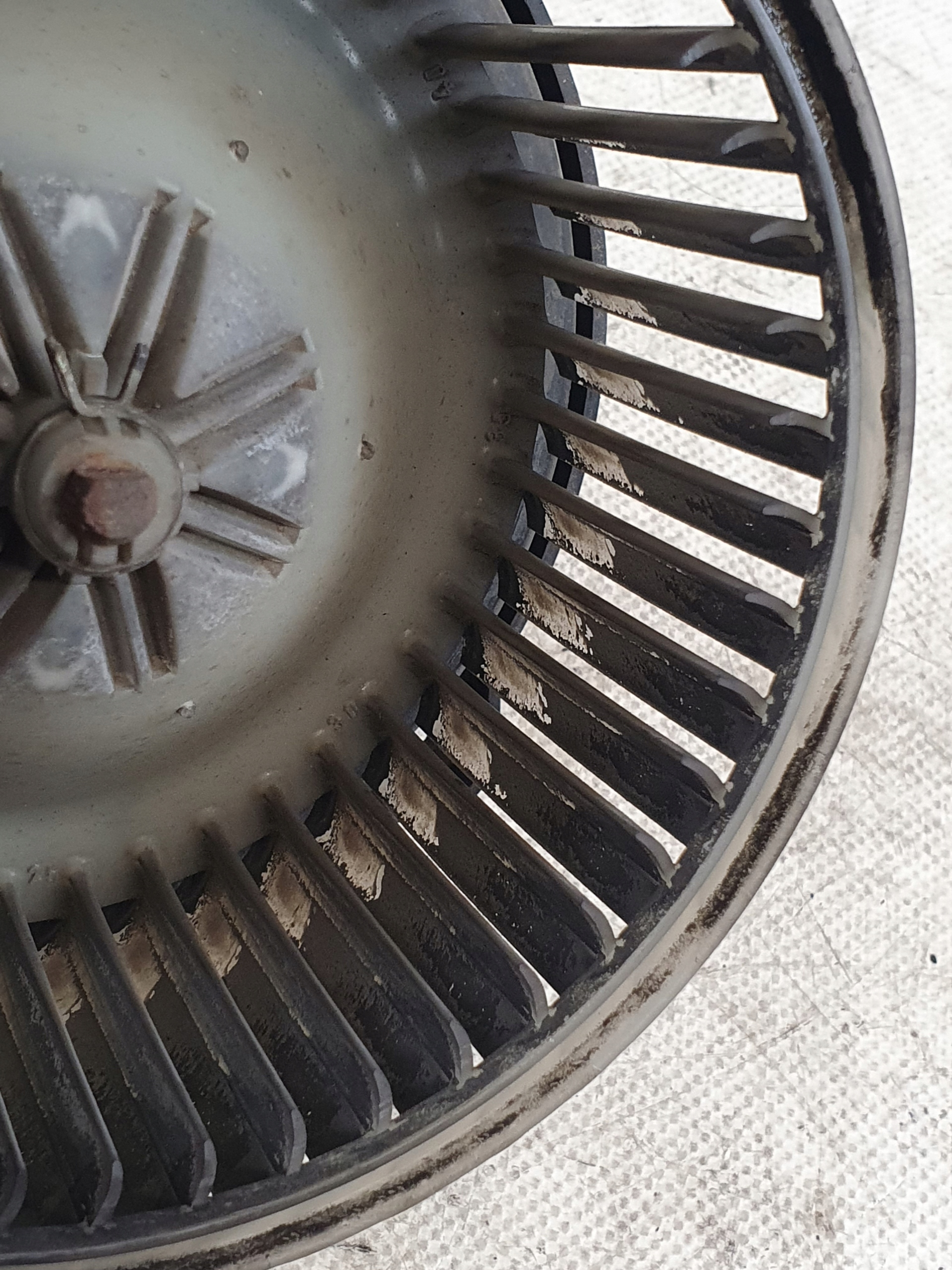 ventilátor klími VOLVO V40 S40 a 96r.