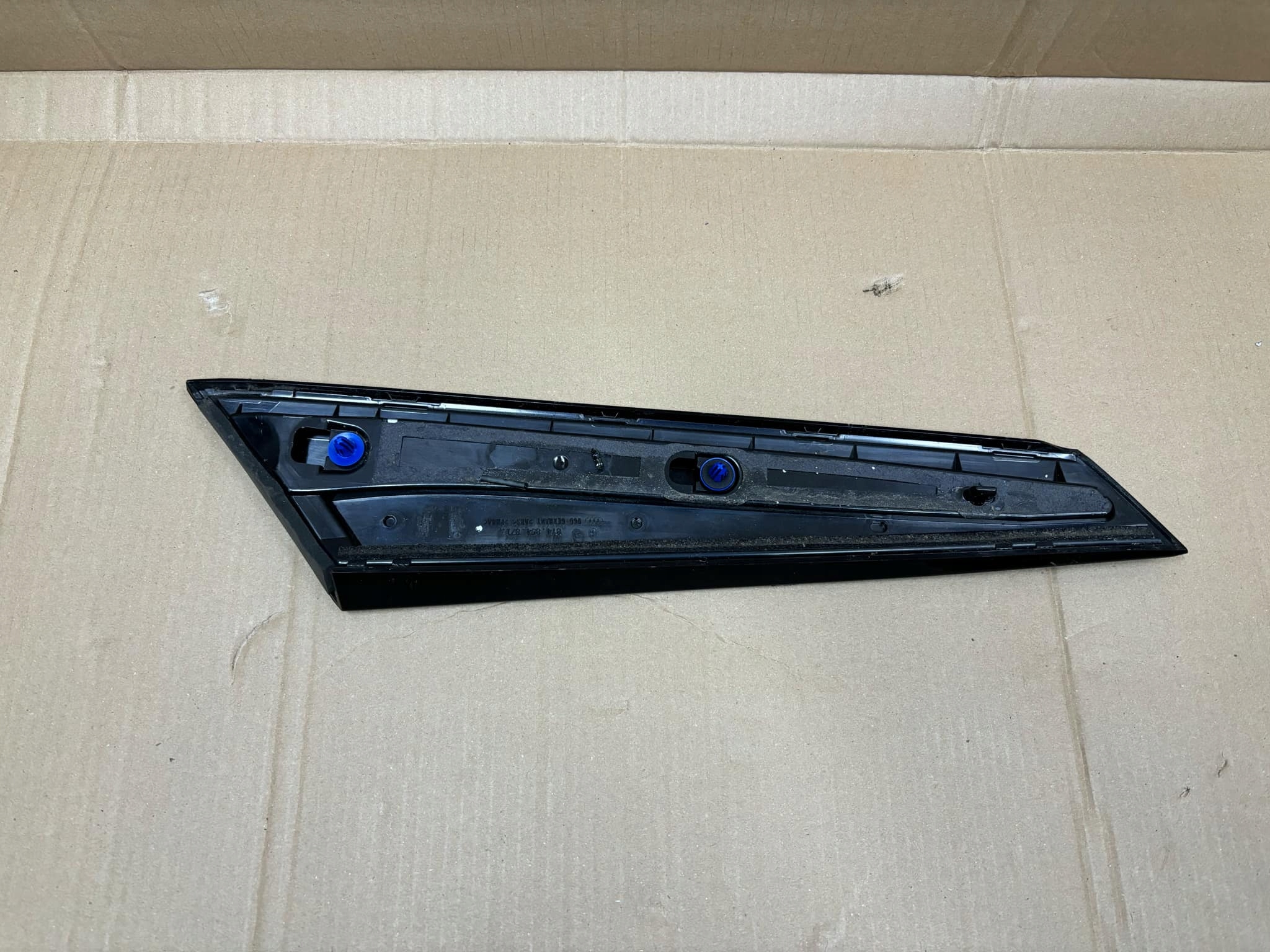 moulding bonnet left AUDI A3 8Y 8Y4854871A