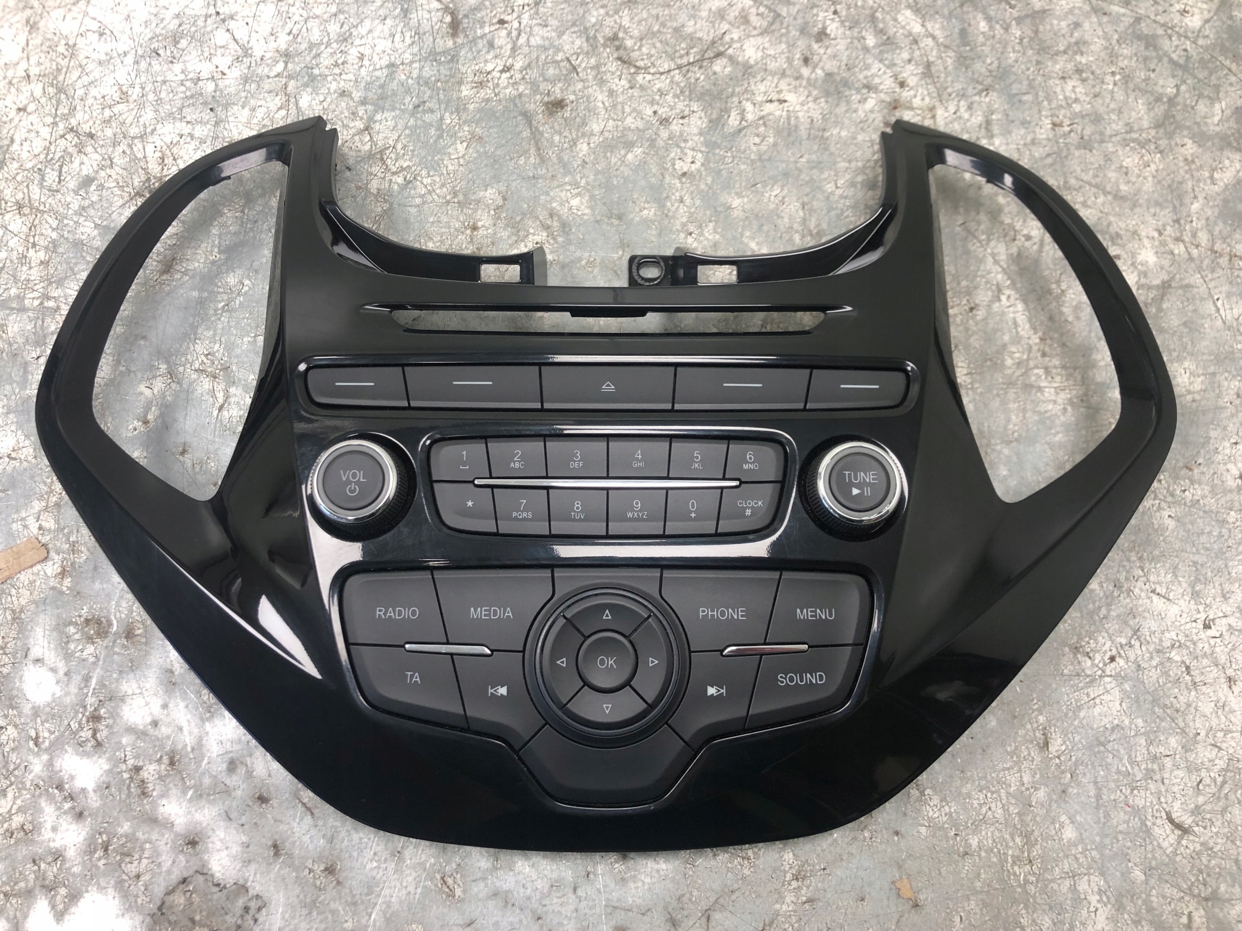 FORD KA + plus control panel RADIA G1B518K581BA
