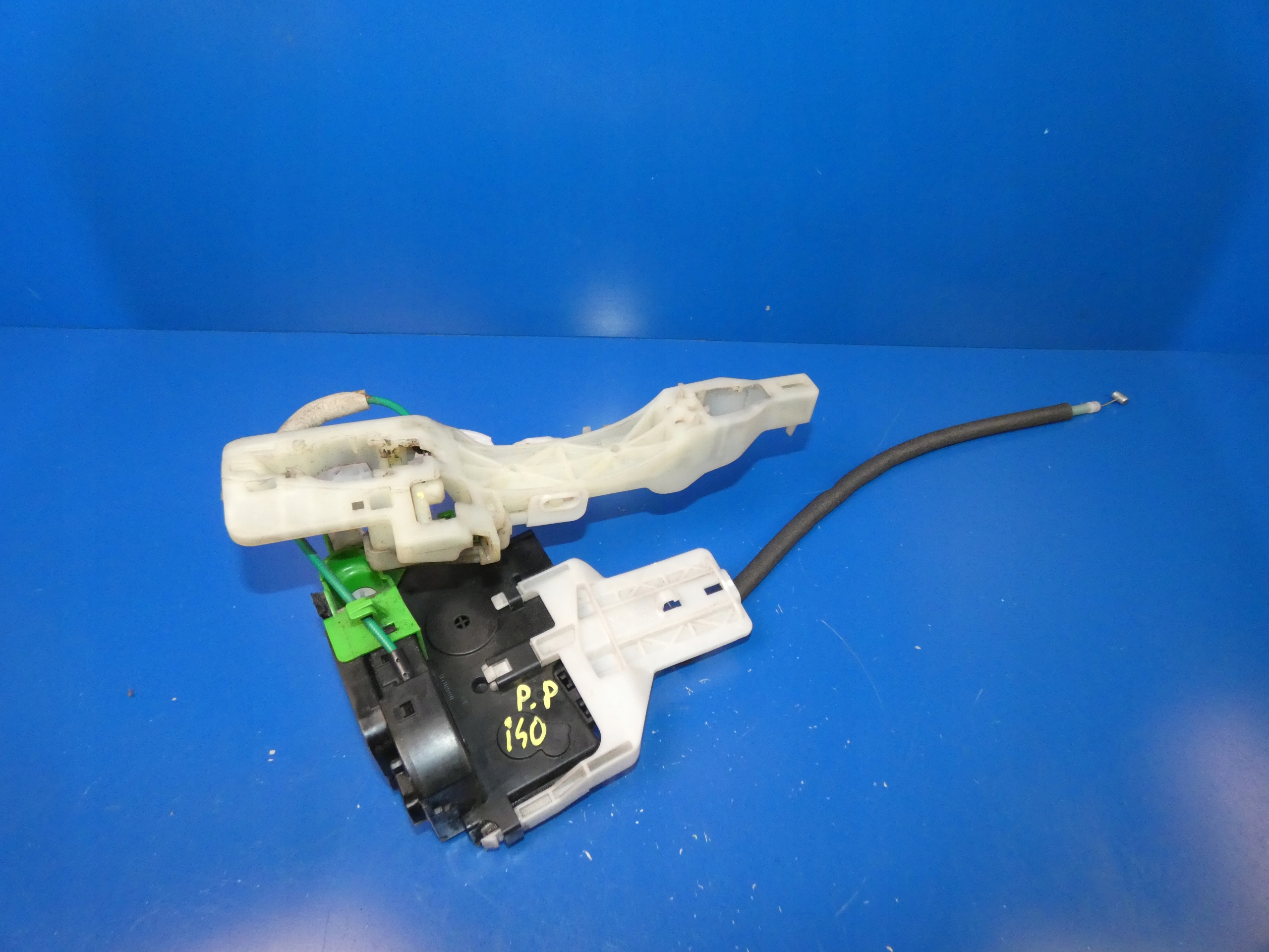 Hyundai i40 lock door right front