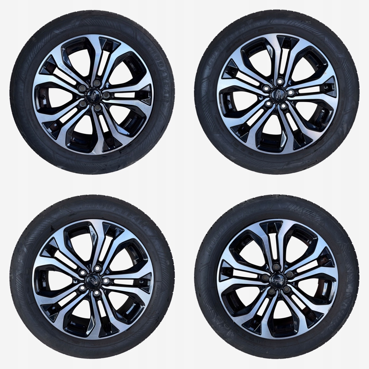 discs wheels tyres FORD PUMA GOODYEAR 215/55/17" 8MM summer