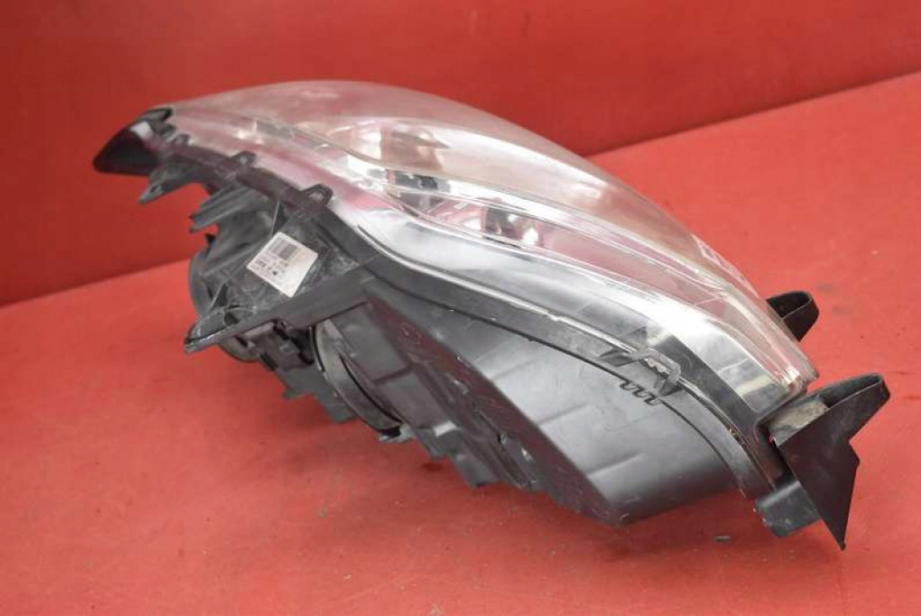REFLEKTOR left light front lens EU 260600033R RENAULT LAGUNA III 07-11