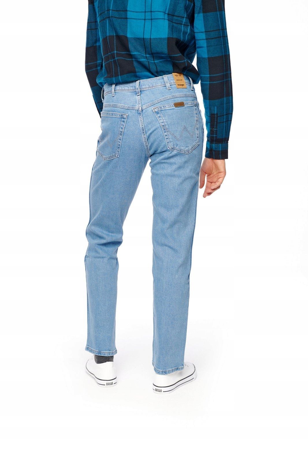 Pánské jednoduché džíny Wrangler Regular Fit Lightstone W10I23H13 32/30
