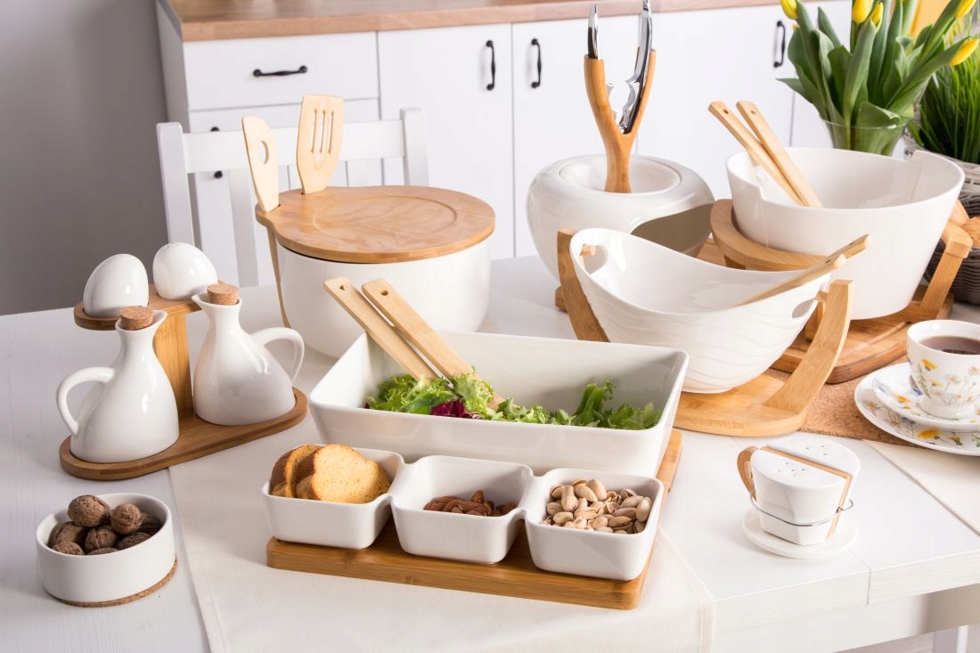 Miseczki do dipów salaterki na bambusowej tacy Altom Design Regular 150 ml Kolor kremowy