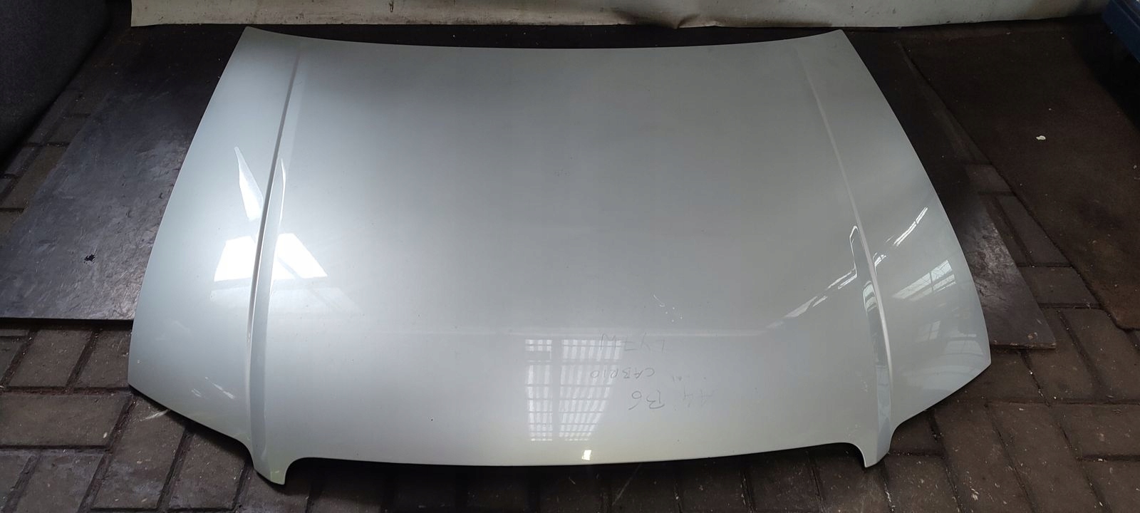 kapota Audi A4 B6 Cabrio LY7W