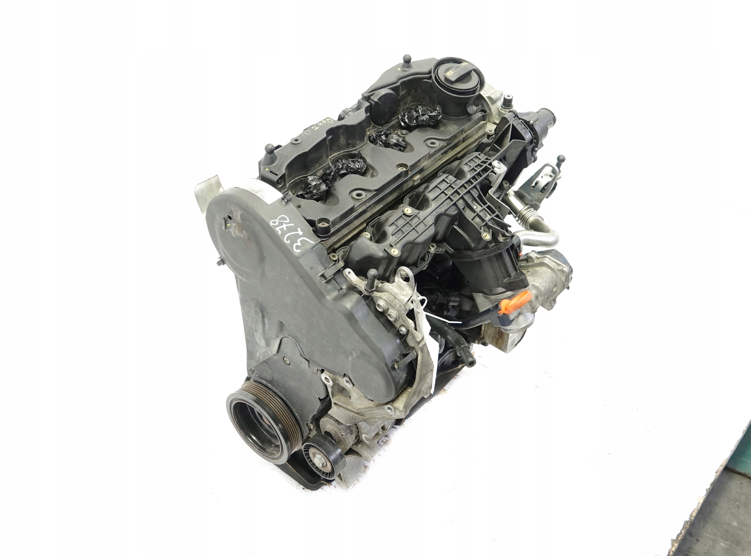 engine VW GOLF VI PASSAT OCTAVIA II 1.6 TDI CAY
