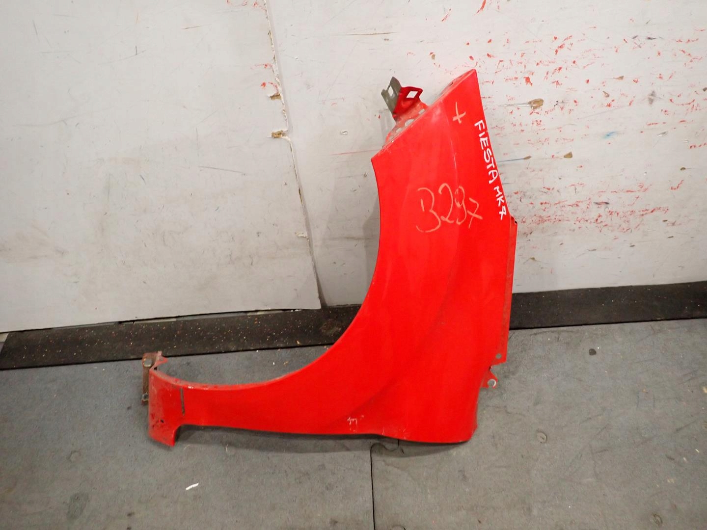 fender front front left FORD FIESTA MK7 2008-2017
