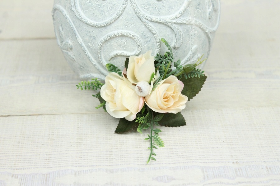 Przypinka butonierka róża KREM RÓŻ rodzice ślub Rodzaj przypinka