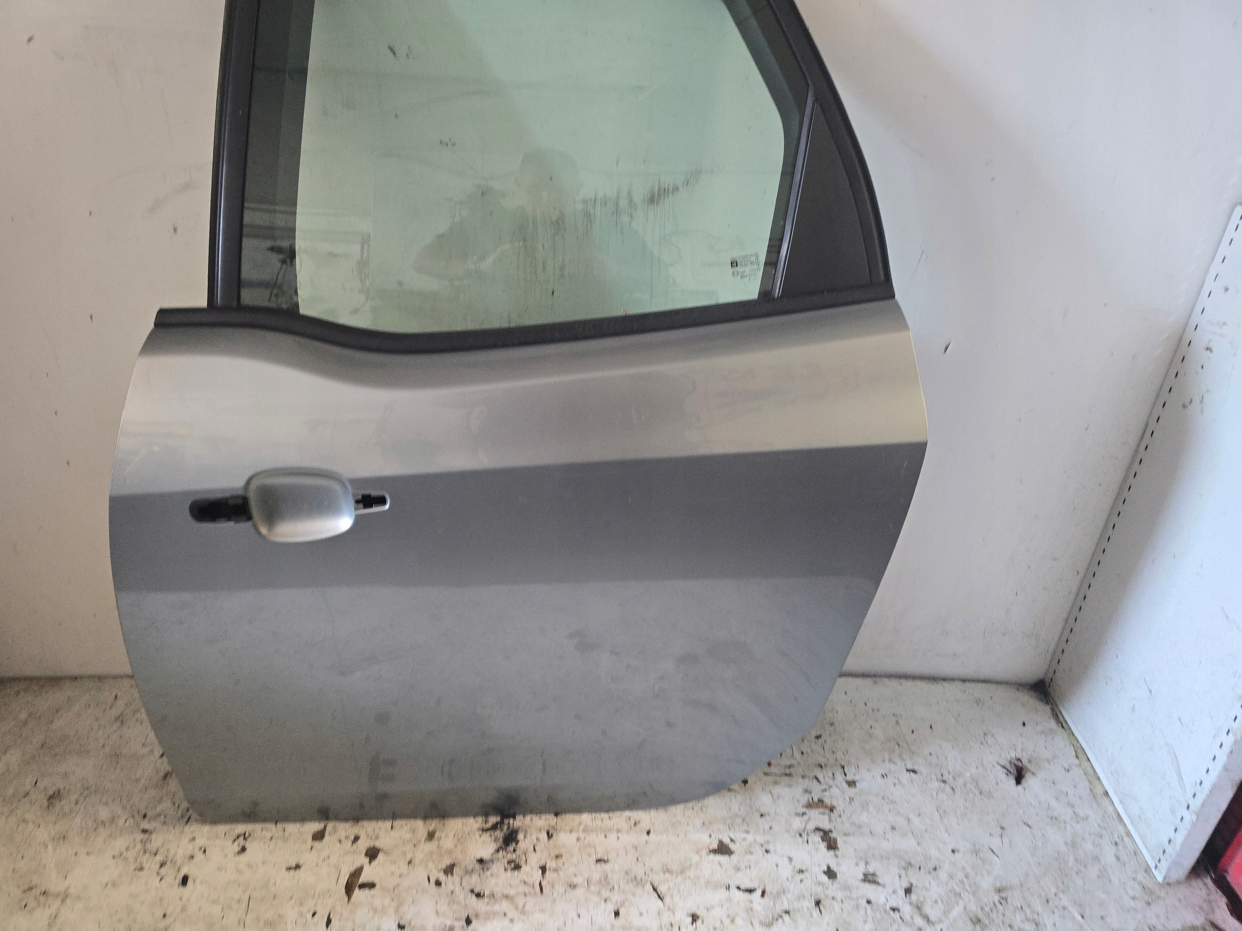 OPEL MERIVA B II door left rear. left rear part Z179