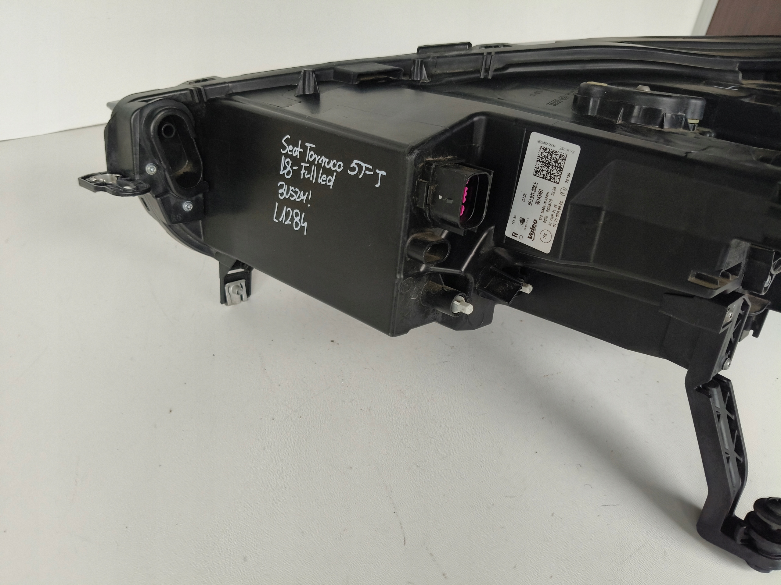 light right REFLEKTOR SEAT TARRACO 5FJ 18- FULL LED