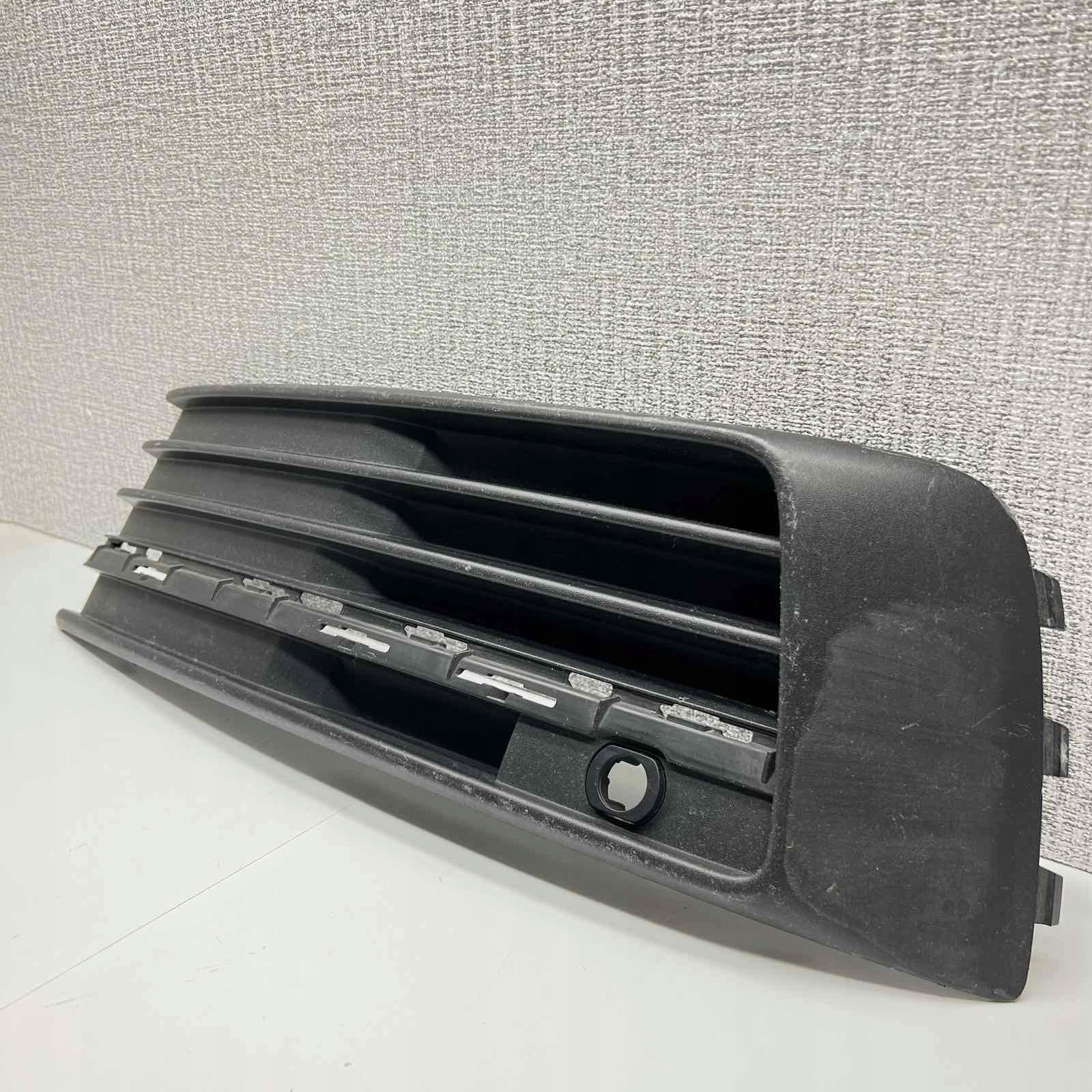 VW TRANSPORTER T6 2015-2019 grill der stoßstange links oben 7E5853683