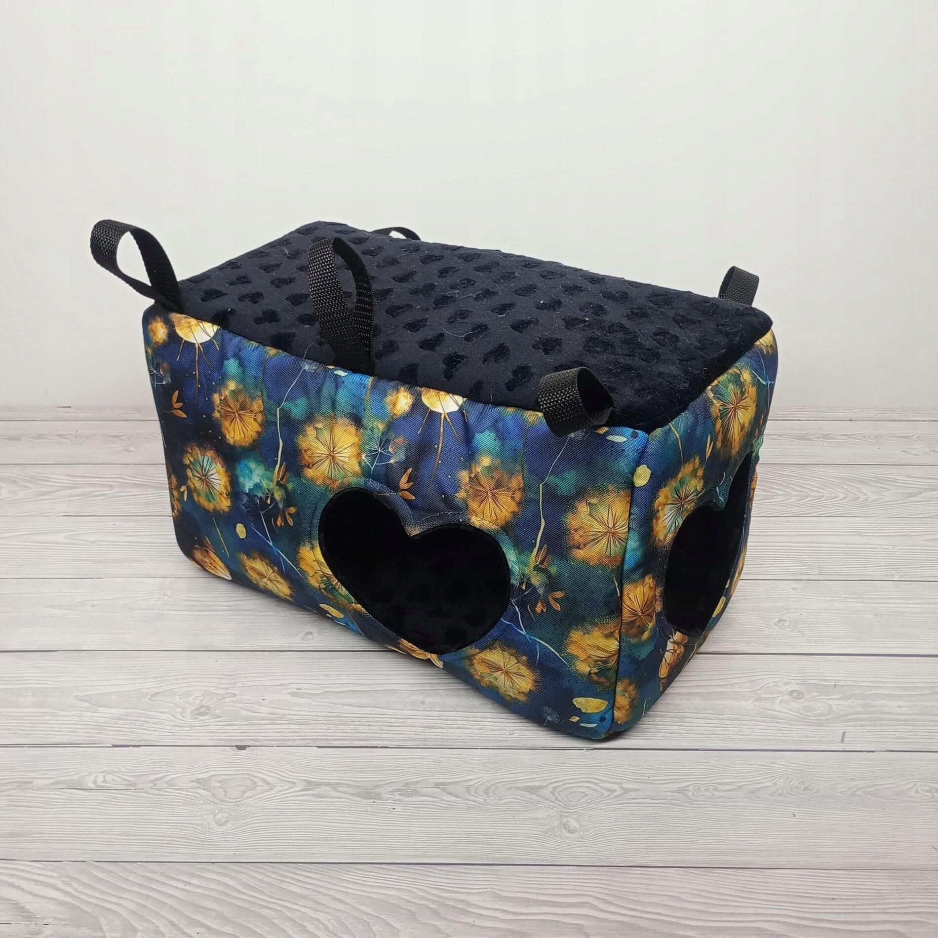 Závěsný dvojitý domeček pro činčily, fretky a potkany