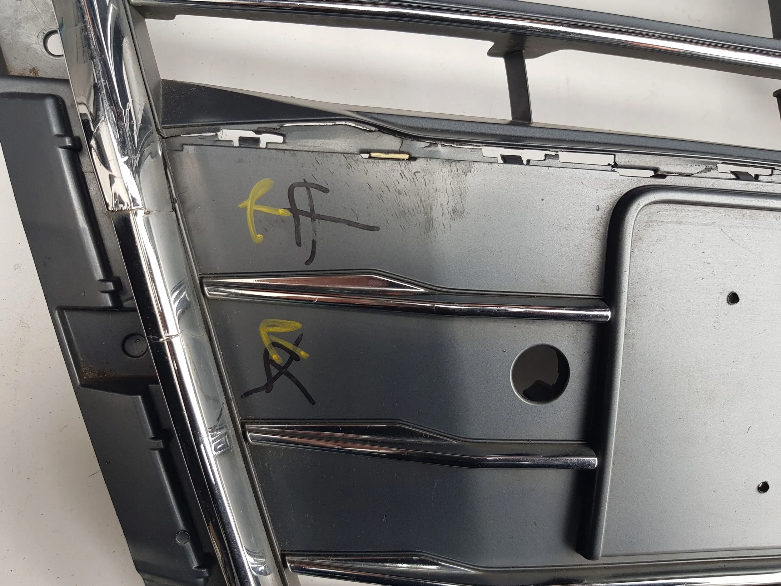Audi A4 8W0 Kühlergrill FRONTGRILL Kühlergitter 8W0853651AB - Thumbnail 10