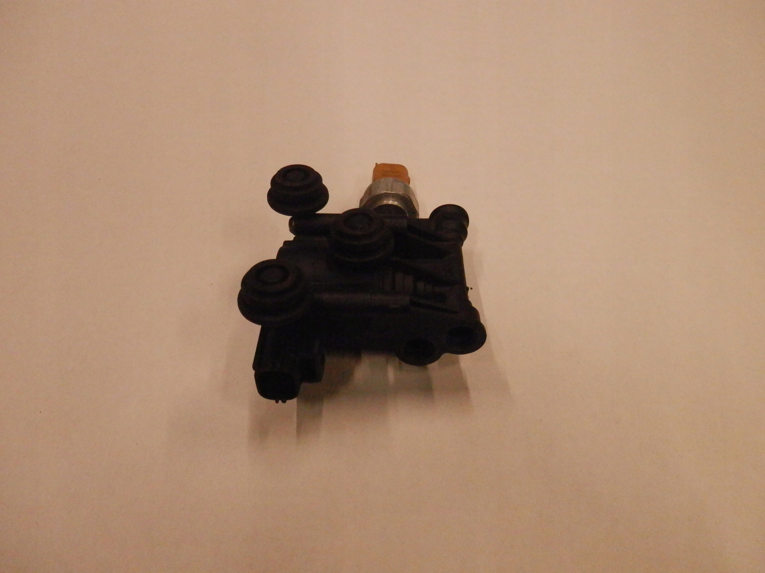 RANGE ROVER III ZAWOR ZAWIESZENIA RVH000046