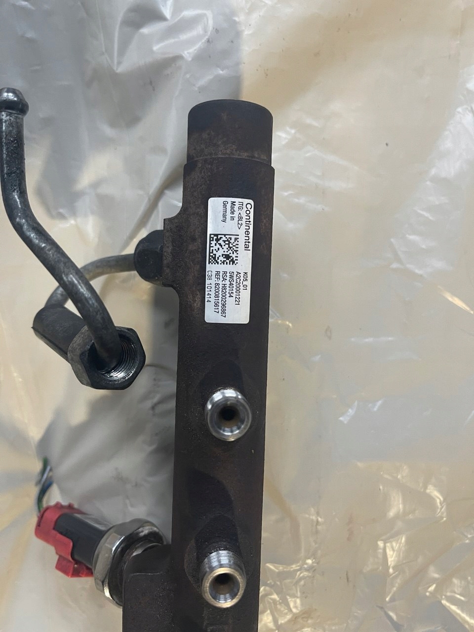 Rampe injection RENAULT MEGANE SCENIC II 1.5DCI 5WS40154