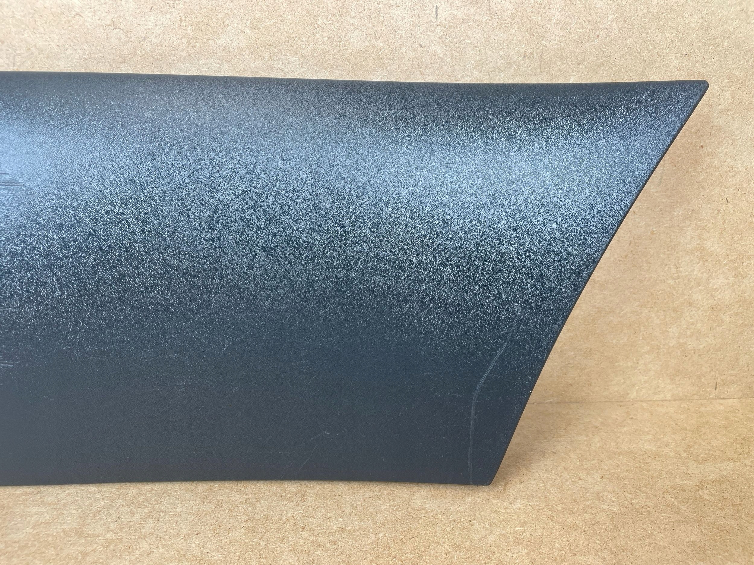moulding cap cover door right front MERCEDES SPRINTER W910 W907 2018