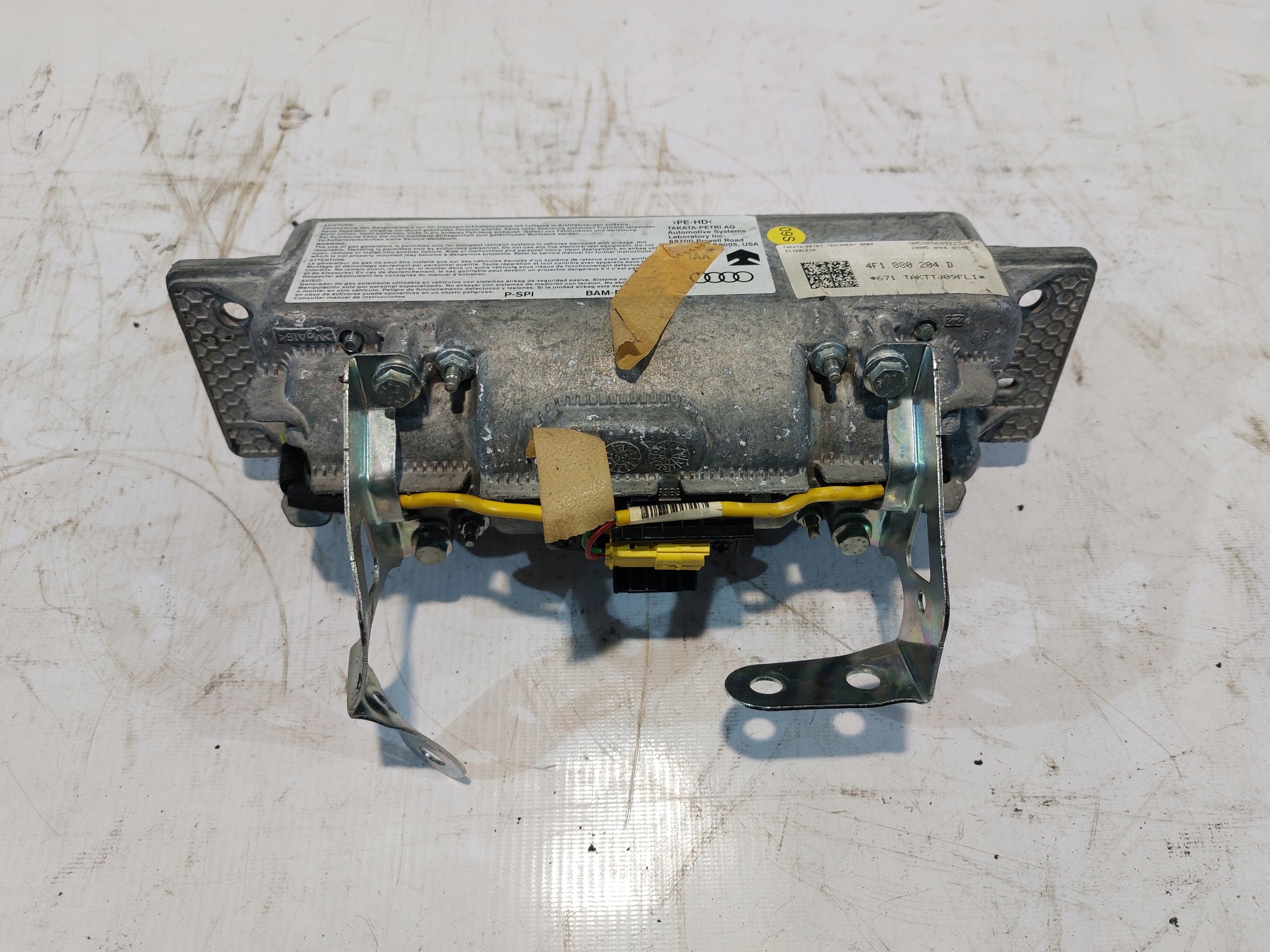 airbag airbag spolujezdce AUDI A6 C6