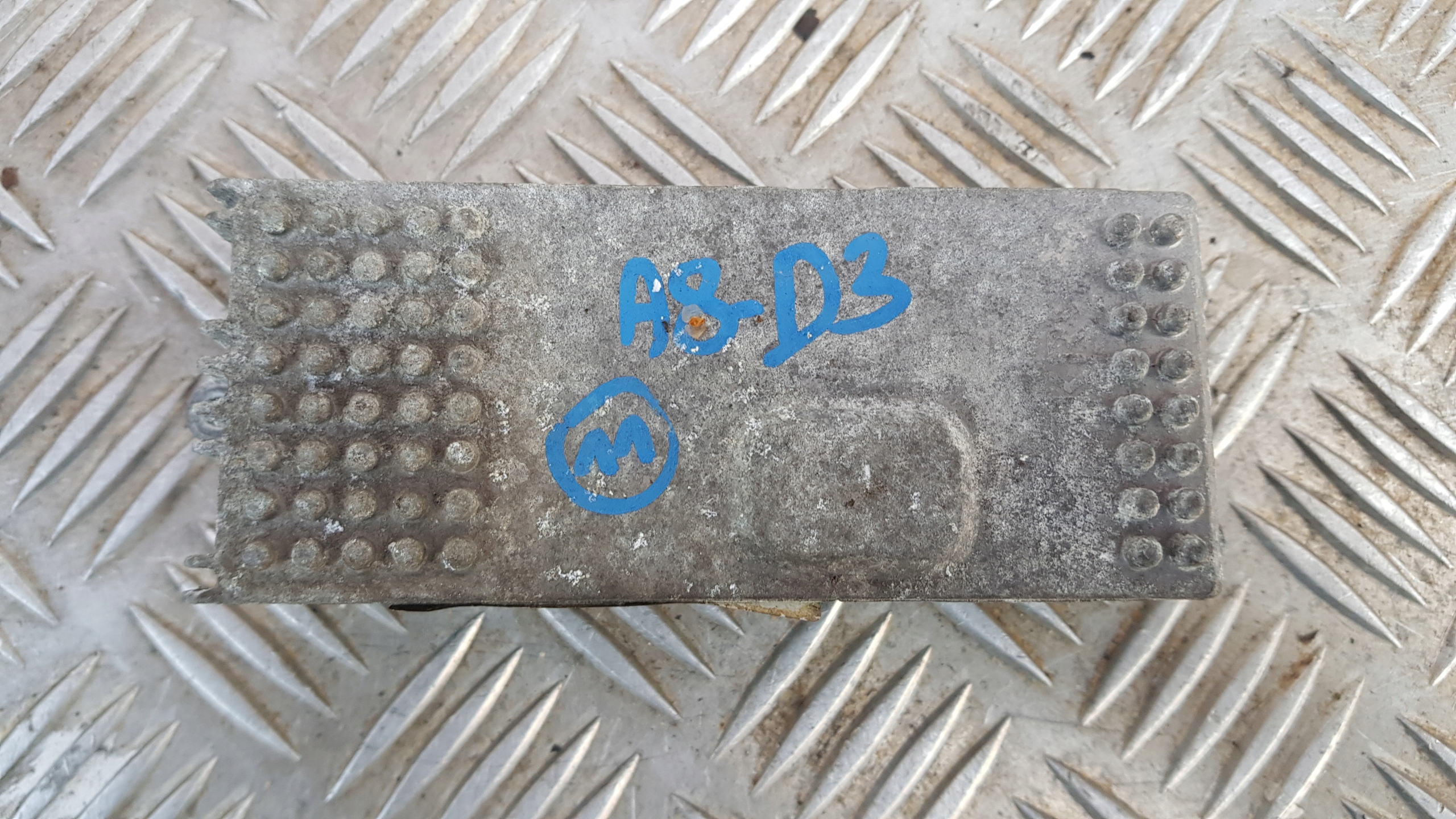 AUDI A8 D3 heater resistor 4E0820521