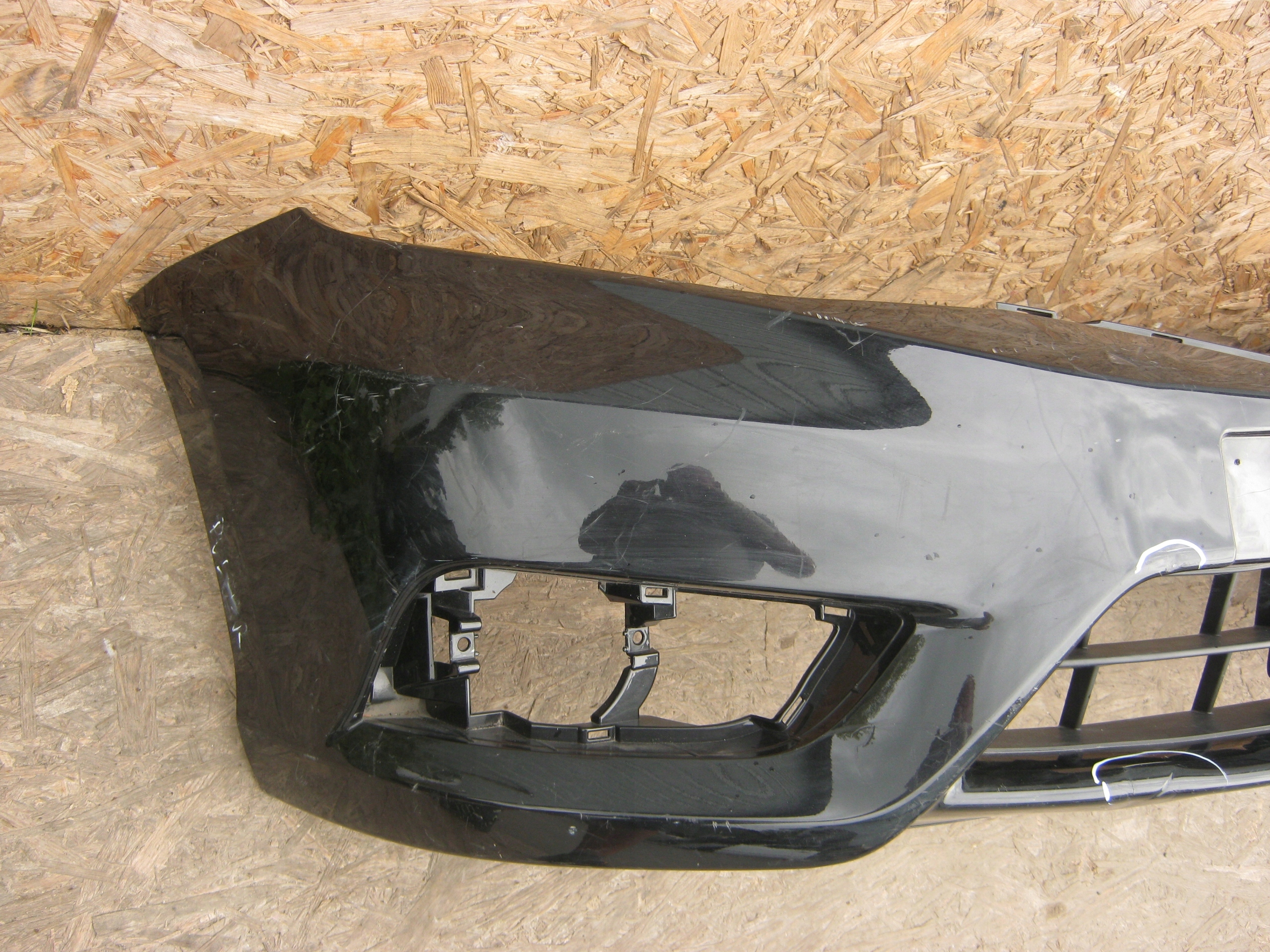 Zderzak przód przedni Nissan Pulsar Lift 14- Strona zabudowy przód