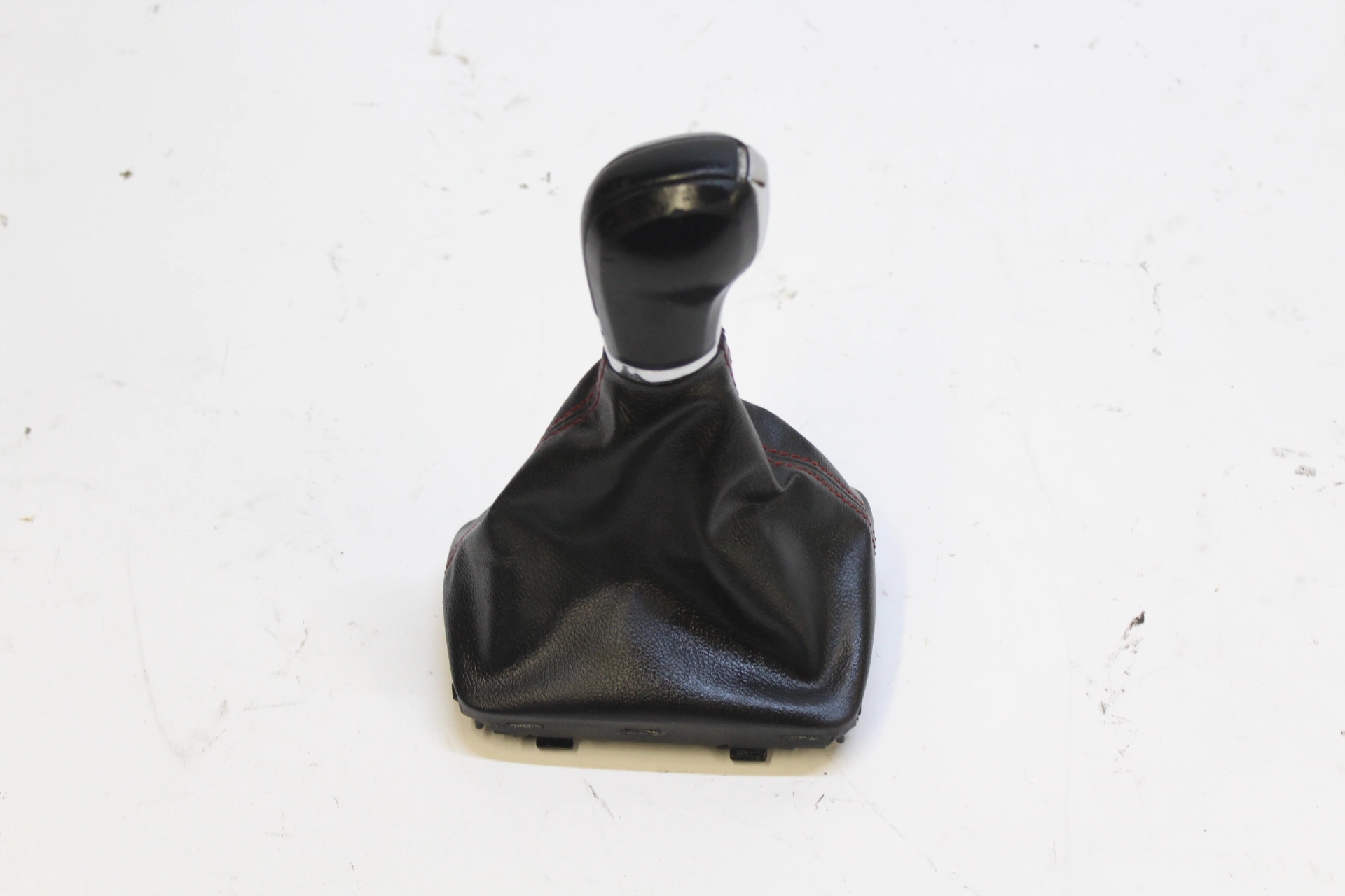 Seat Leon III ручка сильфон 5f1713203k