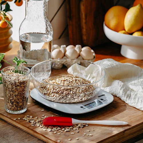 Waga kuchenna MS 3179 z misą 1,4L, 5kg, 1g, pomiar wody i mleka
