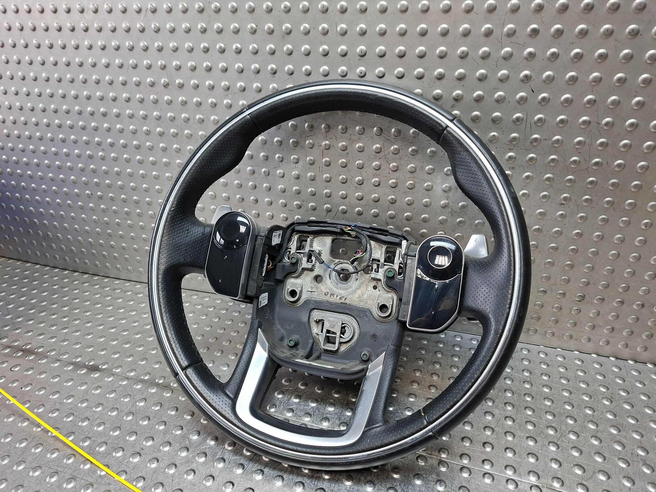 lenkrad leder MULTIFUNKCJA RANGE ROVER VELAR L560 17- JK62-3F563-ED8P