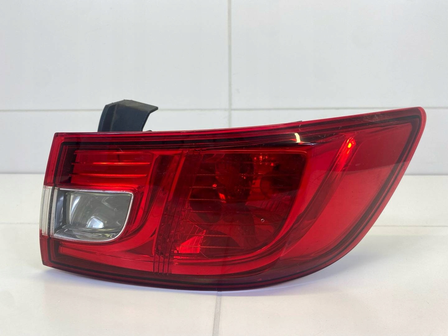 light rear right side Renault Clio 4 2015 265502831R